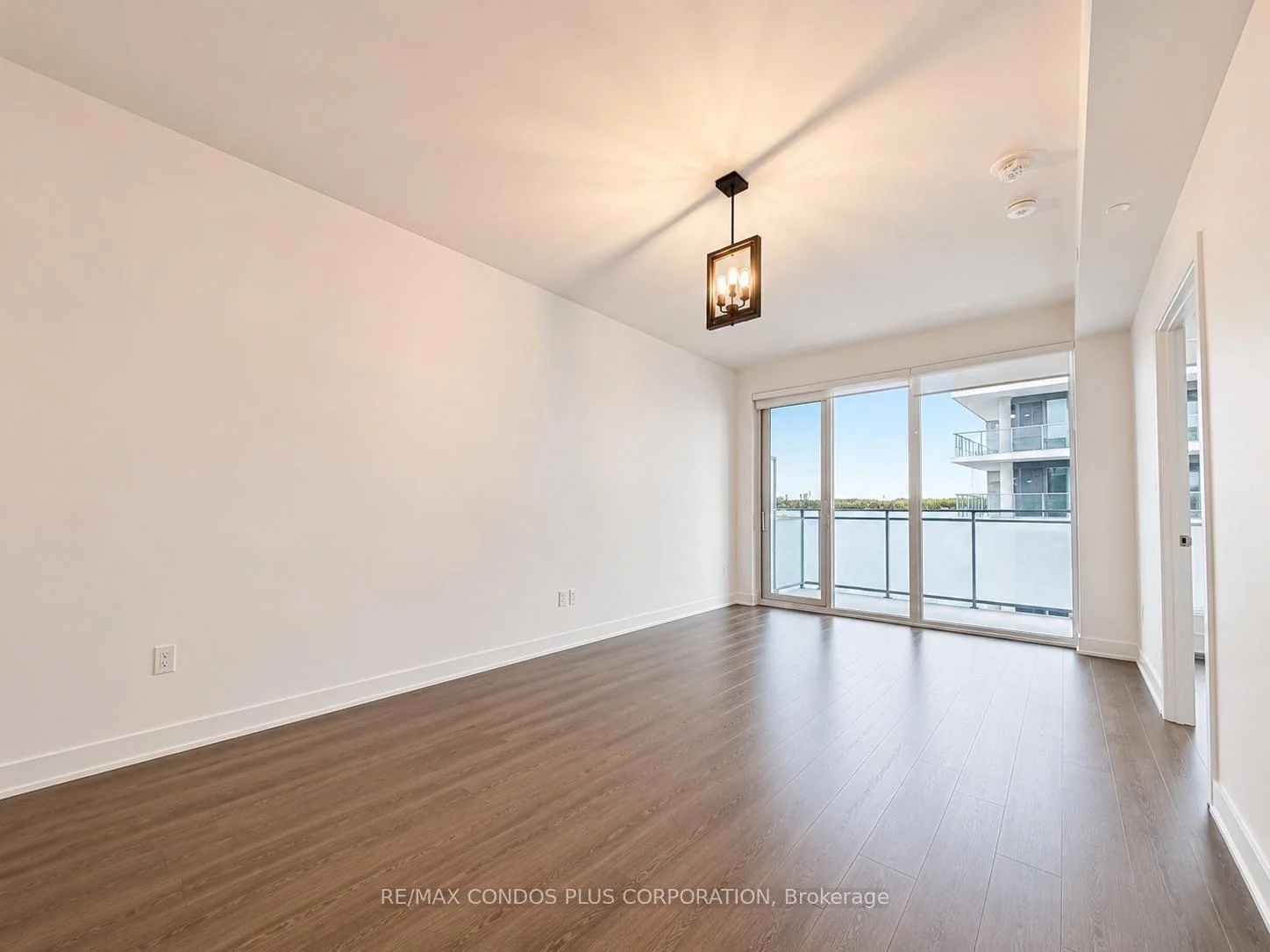 Photo 17 of Unit 503, 105 Oneida Crescent, Richmond Hill, Langstaff — HOMEH