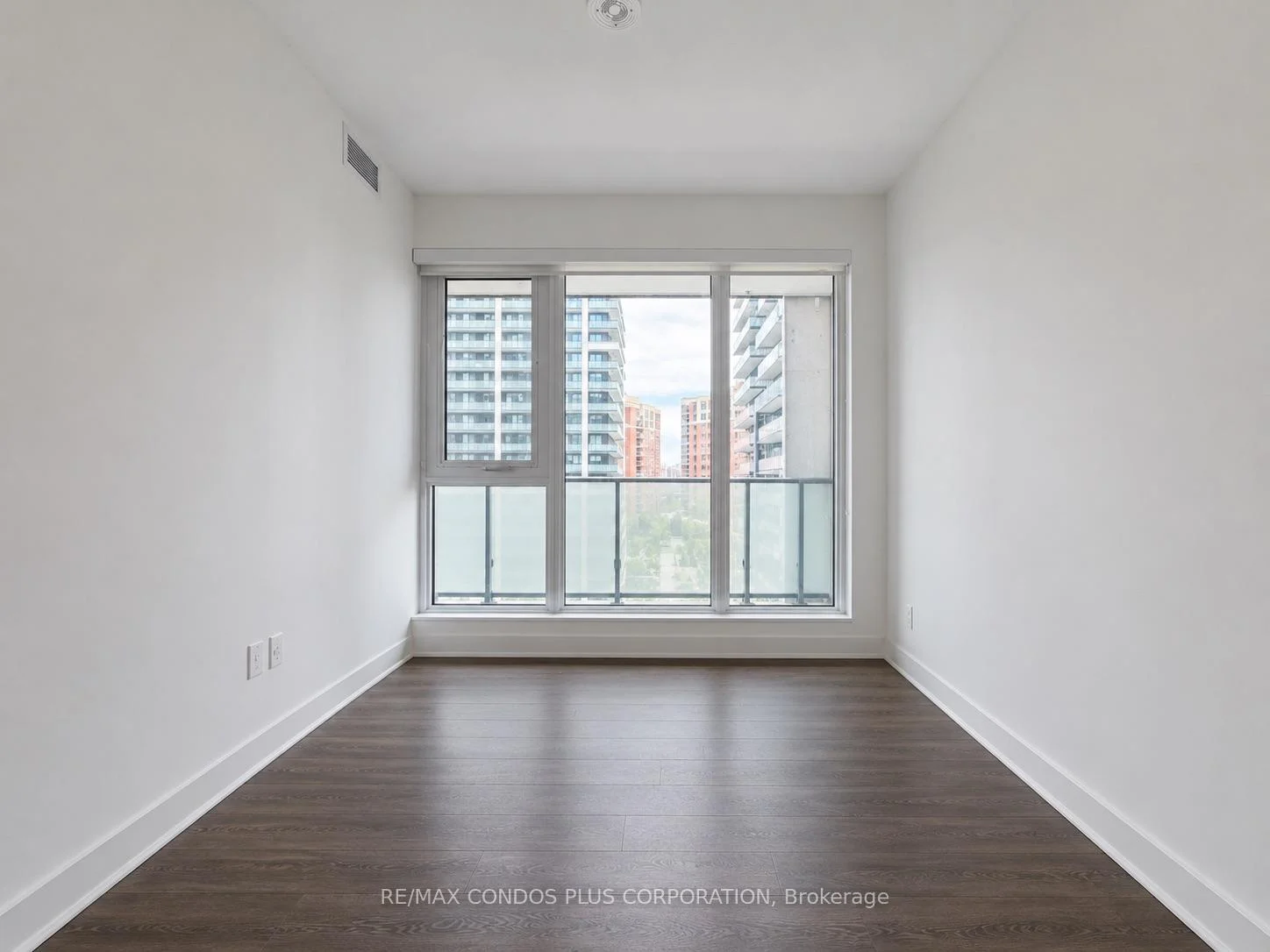 Photo 34 of Unit 503, 105 Oneida Crescent, Richmond Hill, Langstaff — HOMEH