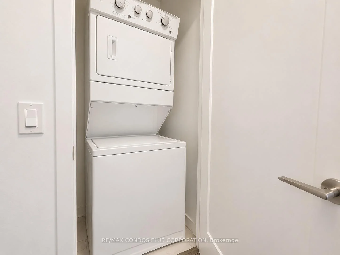 Photo 40 of Unit 503, 105 Oneida Crescent, Richmond Hill, Langstaff — HOMEH