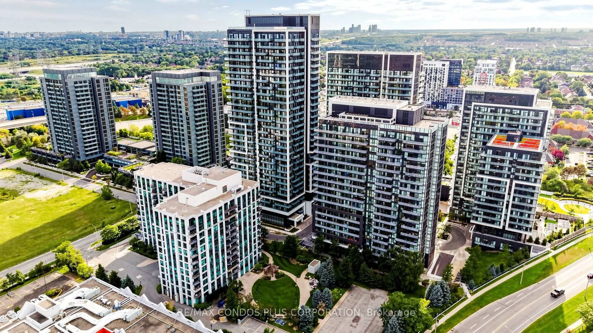 Photo 82 of Unit 503, 105 Oneida Crescent, Richmond Hill, Langstaff — HOMEH