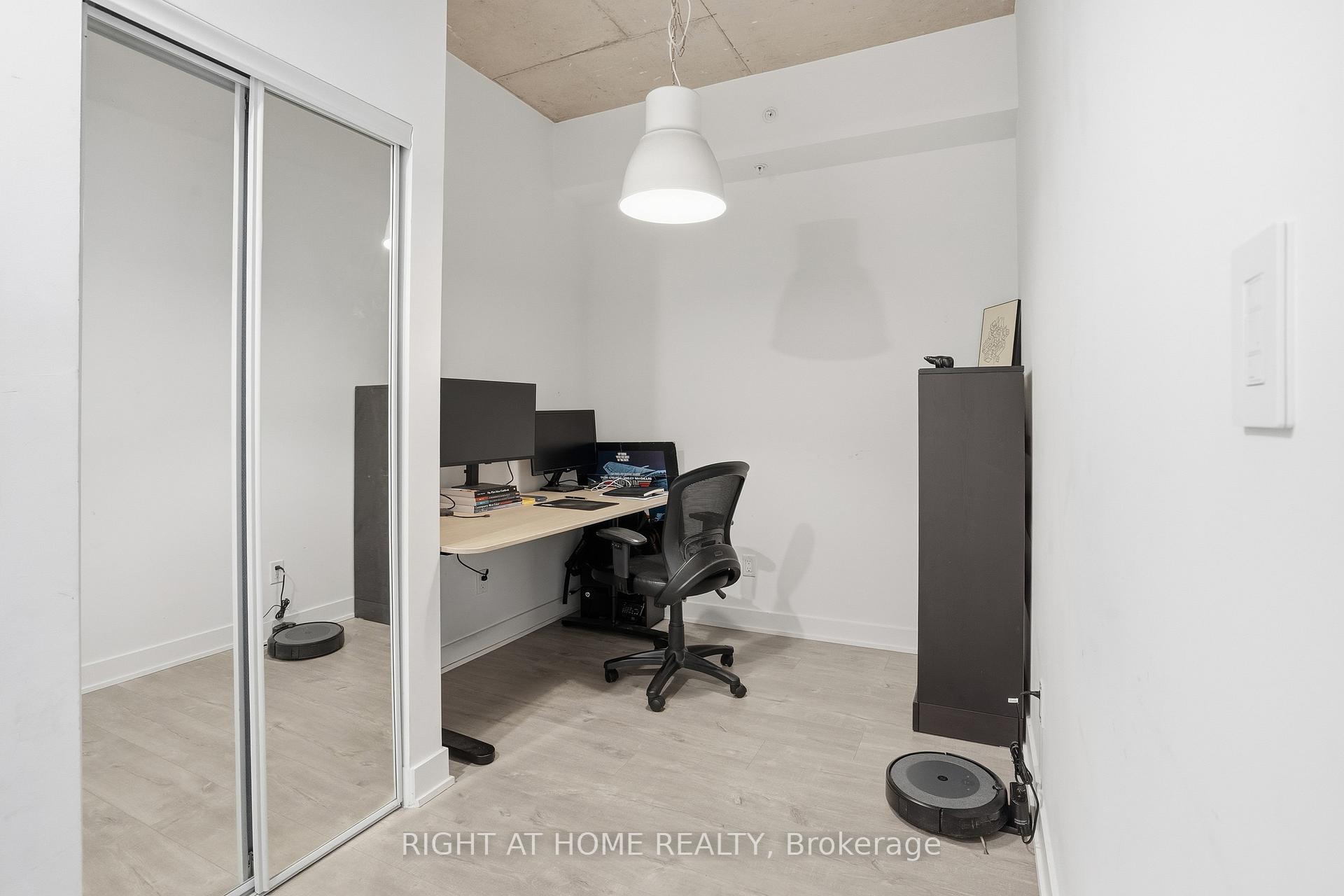 Photo 4 of Unit 511, 109 Ossington Avenue, Toronto, Trinity-Bellwoods — HOMEH