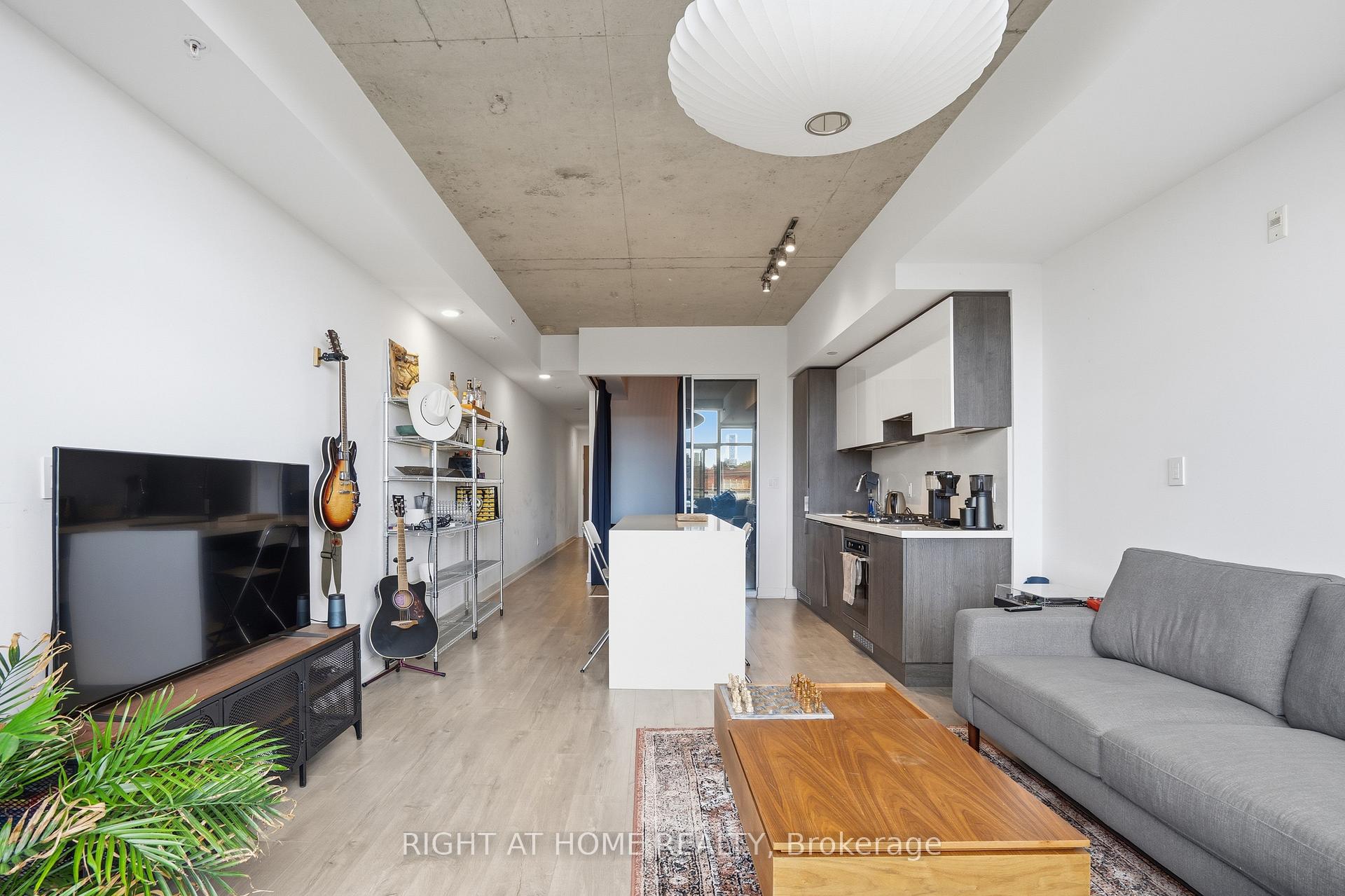 Photo 14 of Unit 511, 109 Ossington Avenue, Toronto, Trinity-Bellwoods — HOMEH