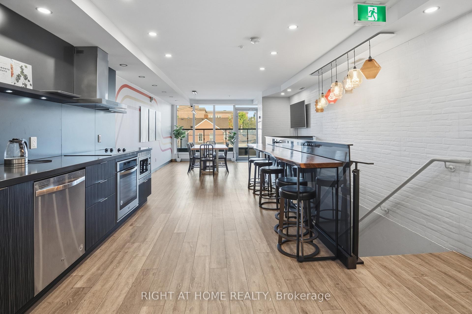 Photo 20 of Unit 511, 109 Ossington Avenue, Toronto, Trinity-Bellwoods — HOMEH