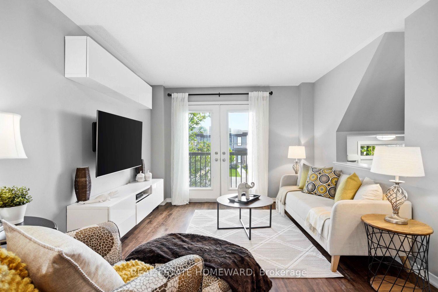 Photo 3 of Unit 10, 571 Longworth Avenue E, Clarington, Bowmanville — HOMEH