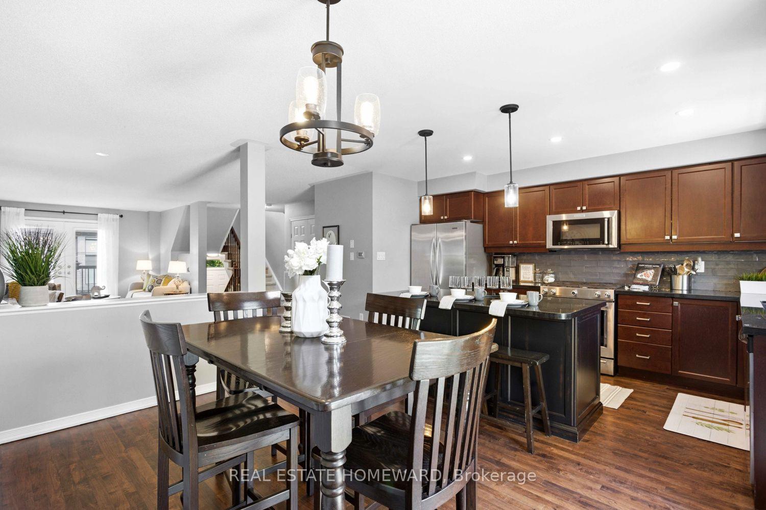 Photo 12 of Unit 10, 571 Longworth Avenue E, Clarington, Bowmanville — HOMEH