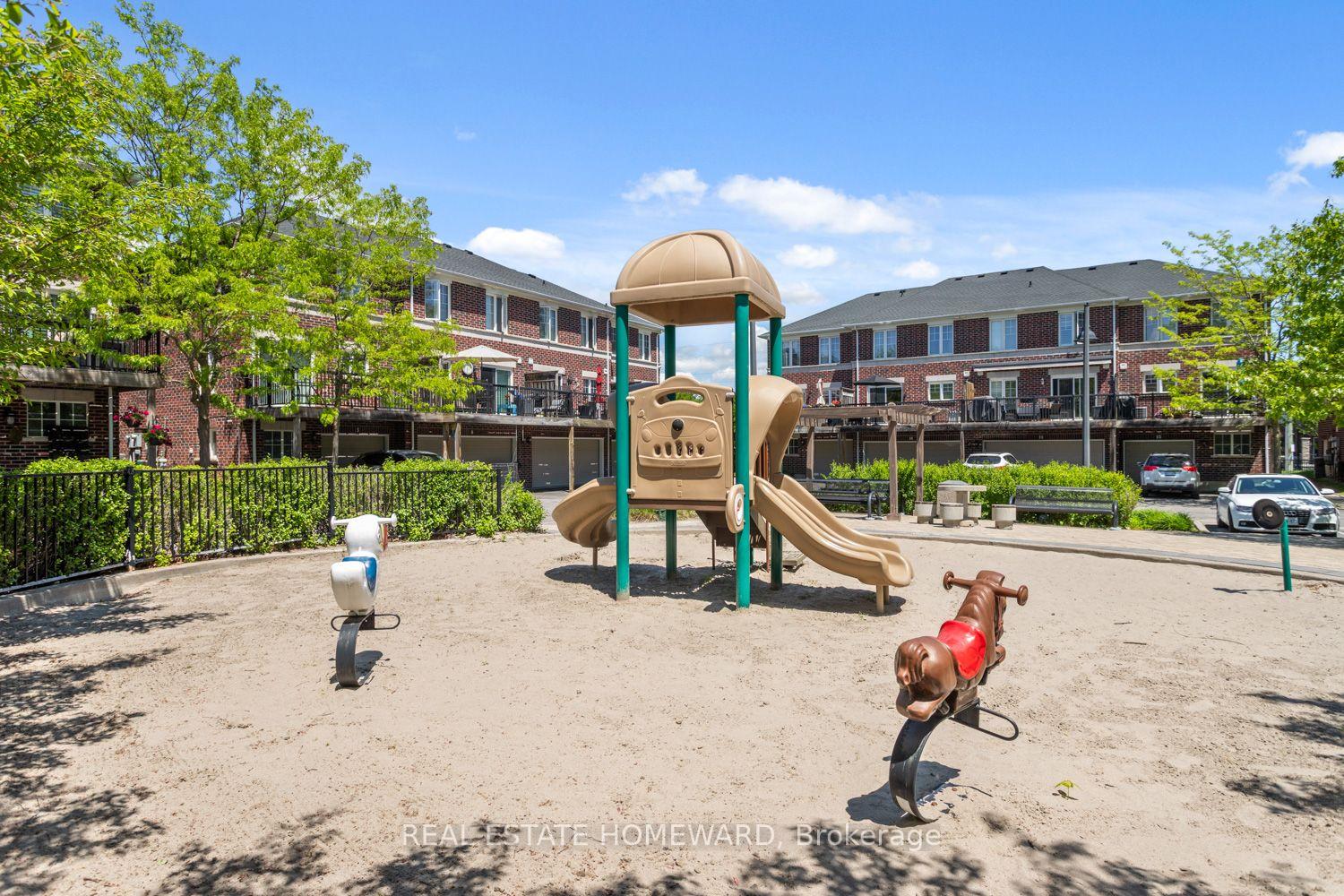Photo 36 of Unit 10, 571 Longworth Avenue E, Clarington, Bowmanville — HOMEH