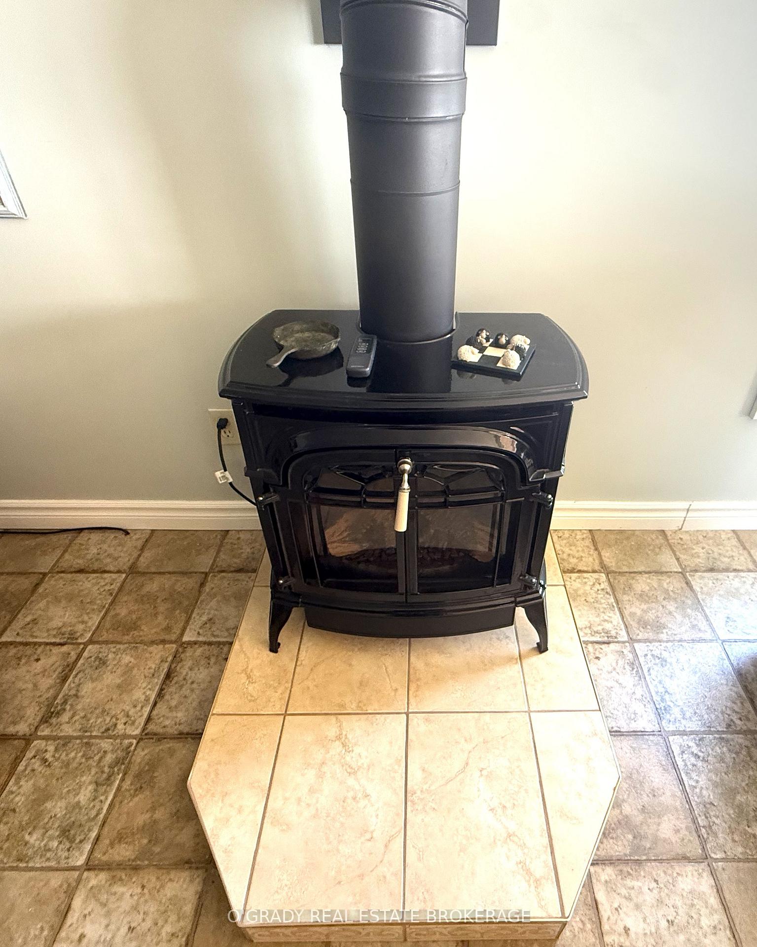 Photo 19 of 3309 Windmill Road, Edwardsburgh/Cardinal, Edwardsburgh/Cardinal Twp — HOMEH