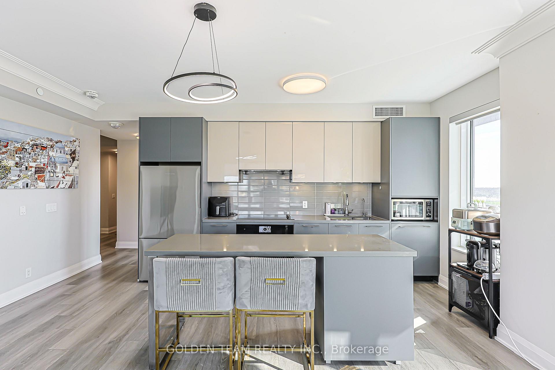 Photo 9 of Unit 1705, 18 Water Walk Drive, Markham, Unionville — HOMEH