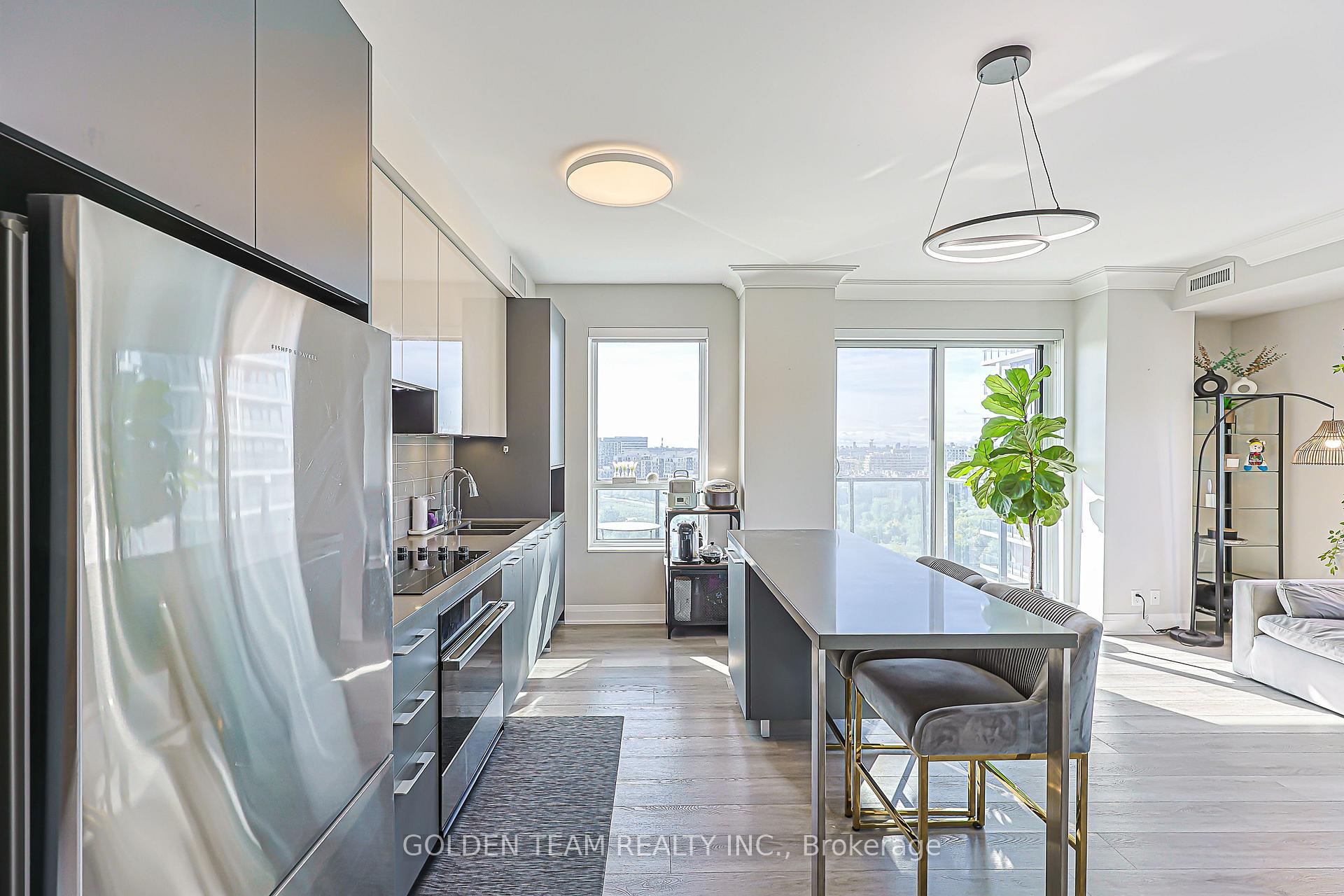 Photo 12 of Unit 1705, 18 Water Walk Drive, Markham, Unionville — HOMEH