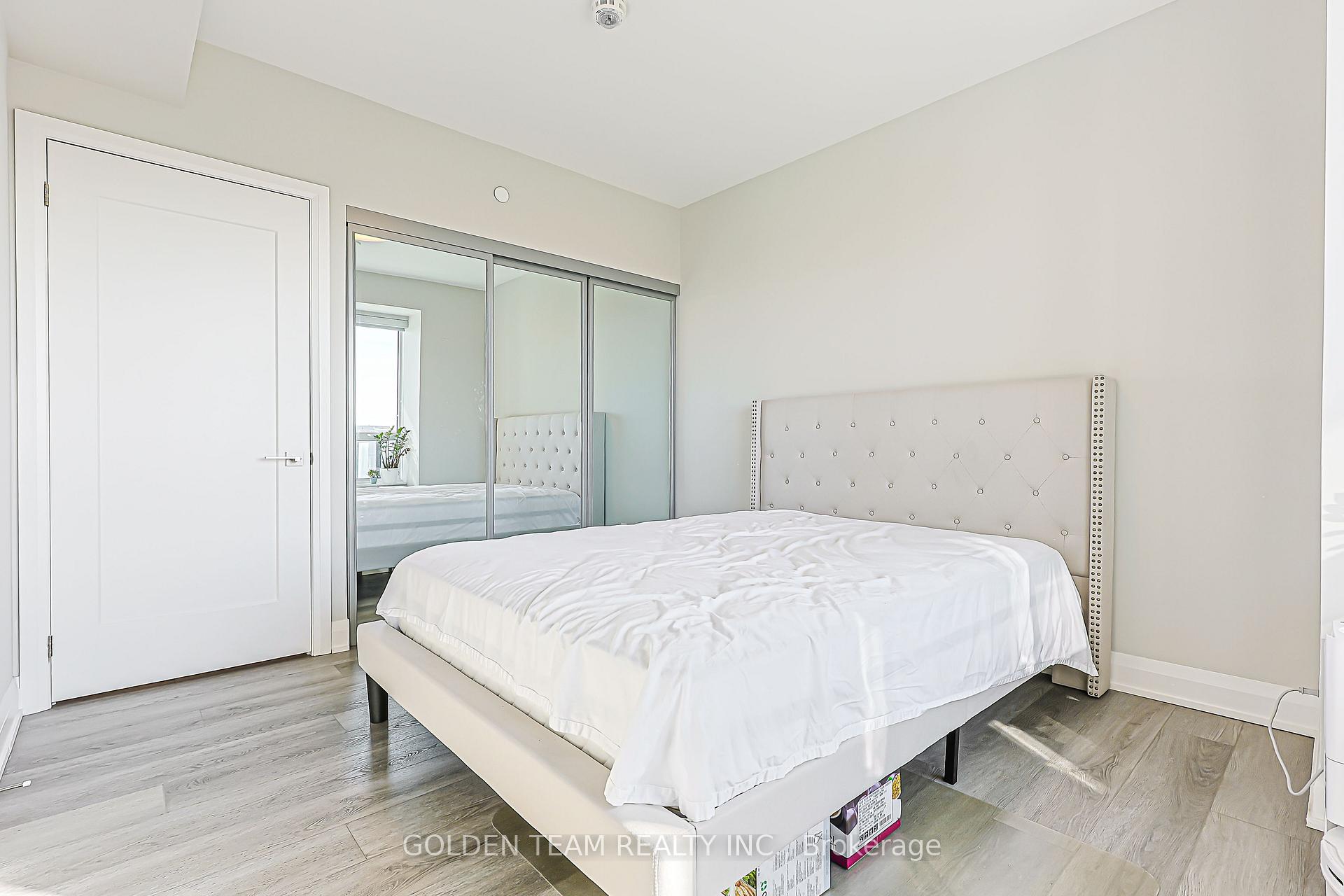 Photo 32 of Unit 1705, 18 Water Walk Drive, Markham, Unionville — HOMEH