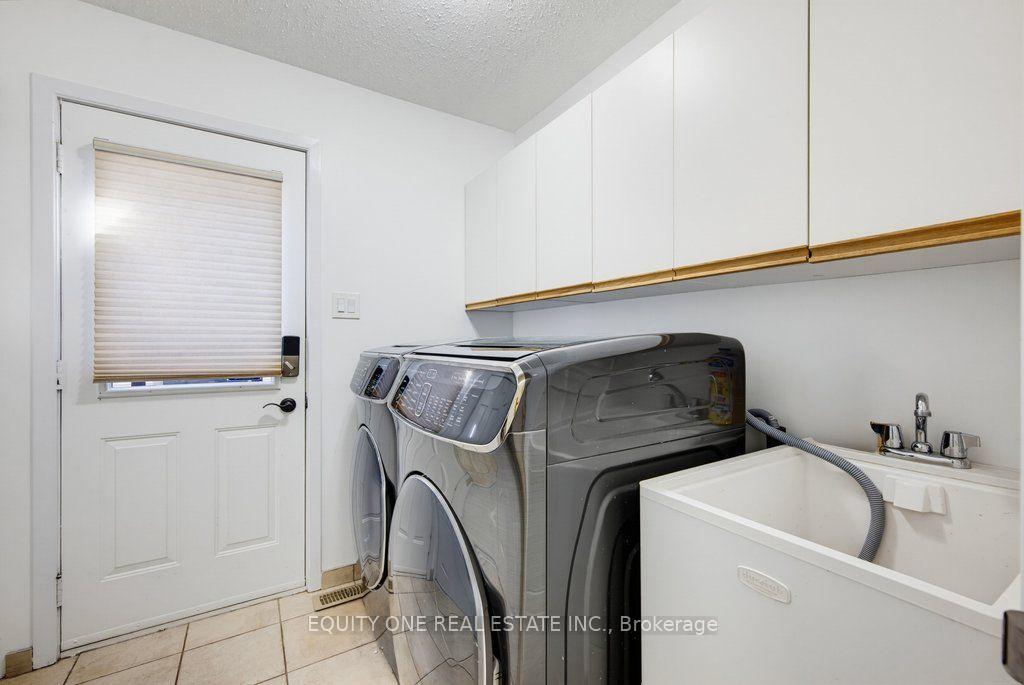 Photo 21 of 35 Ivylea Street, Ottawa, Craig Henry/Woodvale — HOMEH