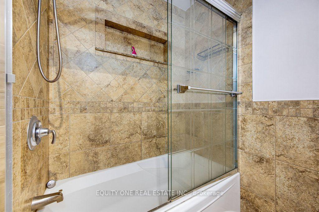 Photo 30 of 35 Ivylea Street, Ottawa, Craig Henry/Woodvale — HOMEH
