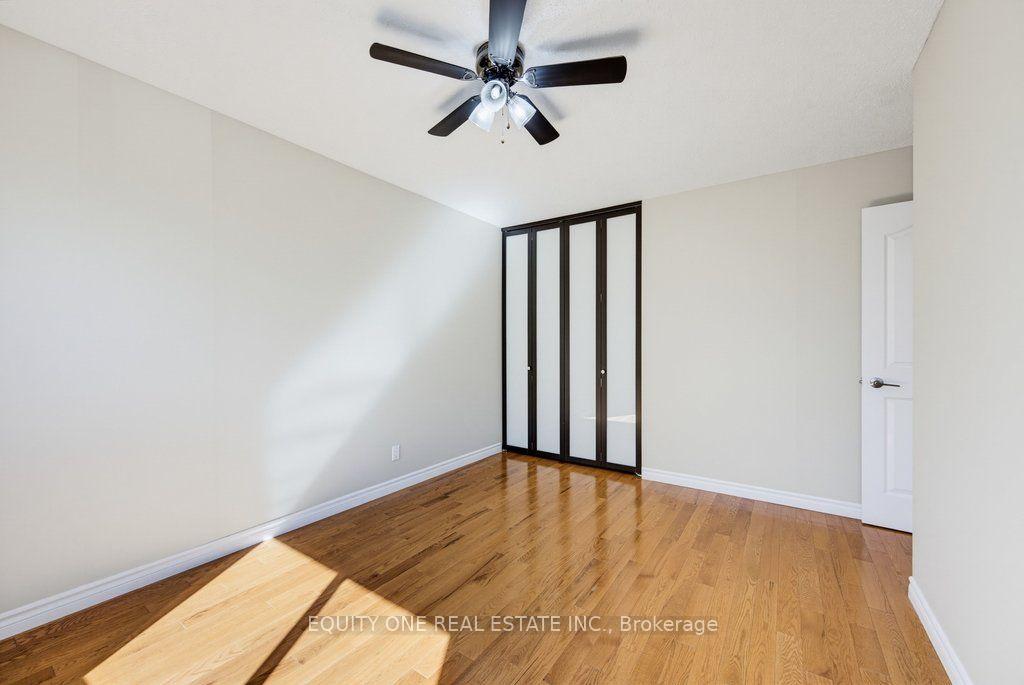 Photo 36 of 35 Ivylea Street, Ottawa, Craig Henry/Woodvale — HOMEH