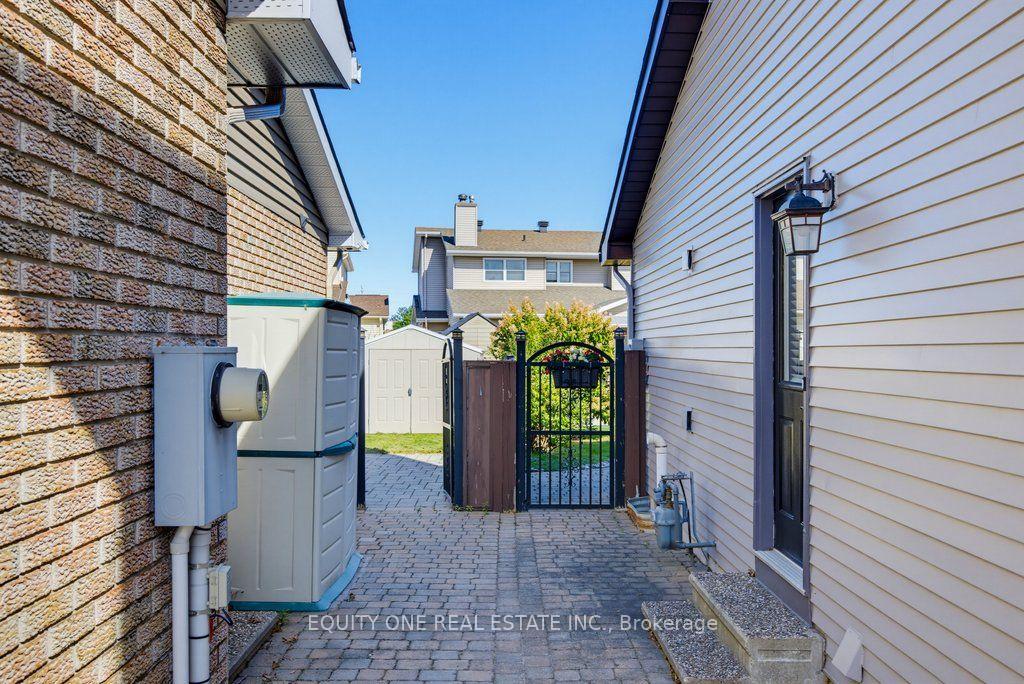 Photo 43 of 35 Ivylea Street, Ottawa, Craig Henry/Woodvale — HOMEH