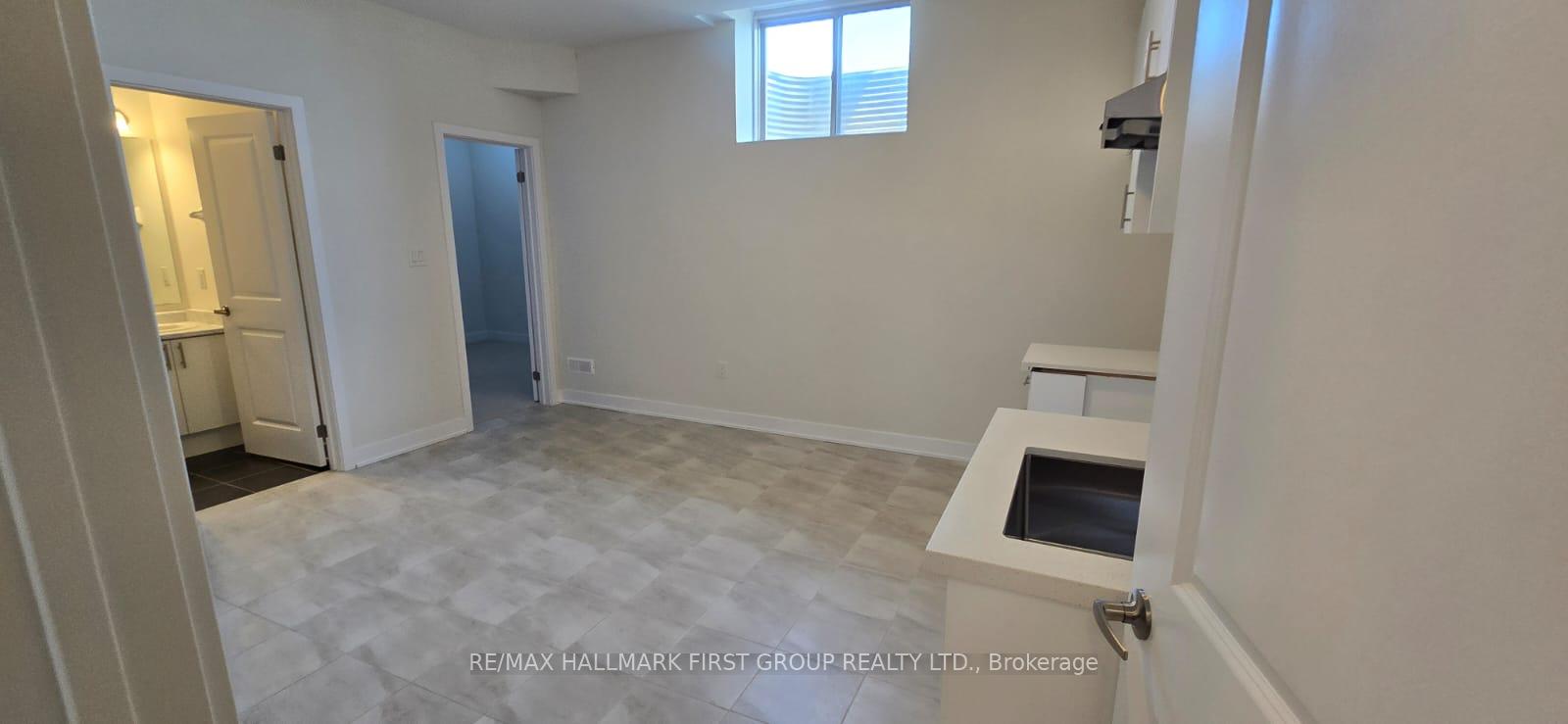 Photo 3 of Unit Lower, 807 Griffin Trail, Peterborough, Monaghan Ward 2 — HOMEH