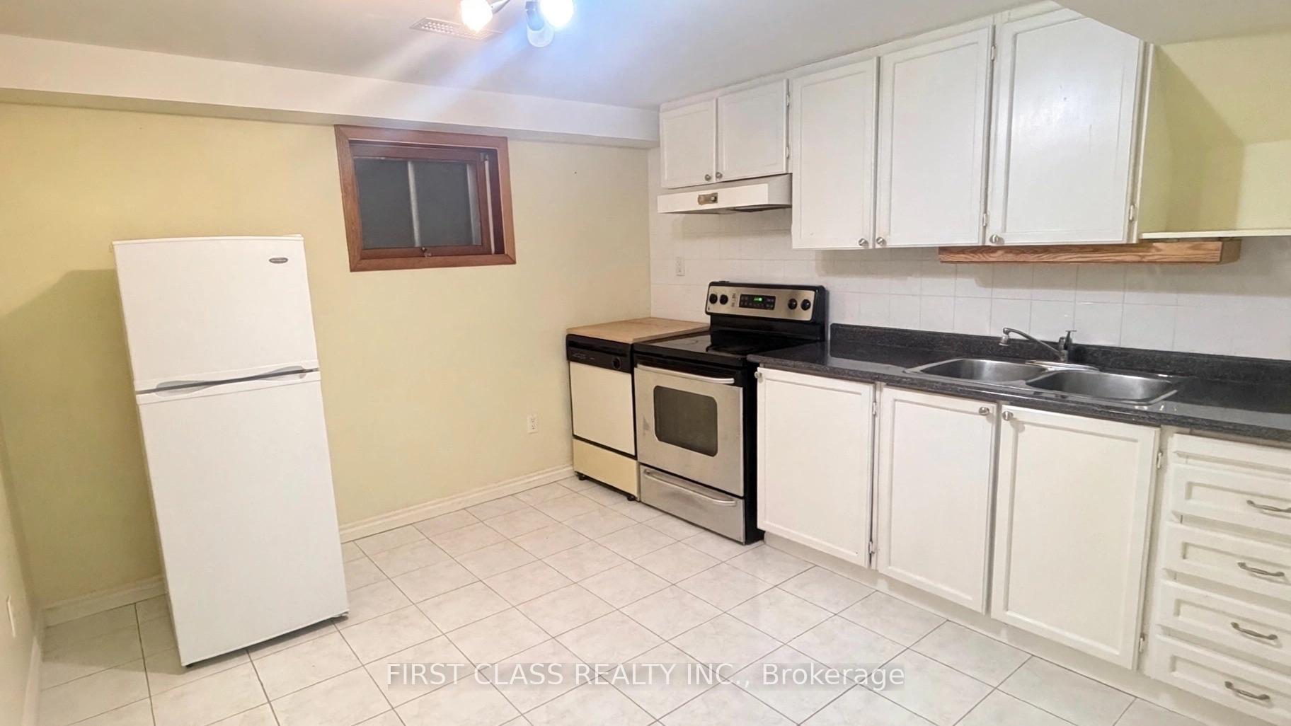 Photo 4 of Unit Basement, 81 Apache Trail, North York, Pleasant View — HOMEH