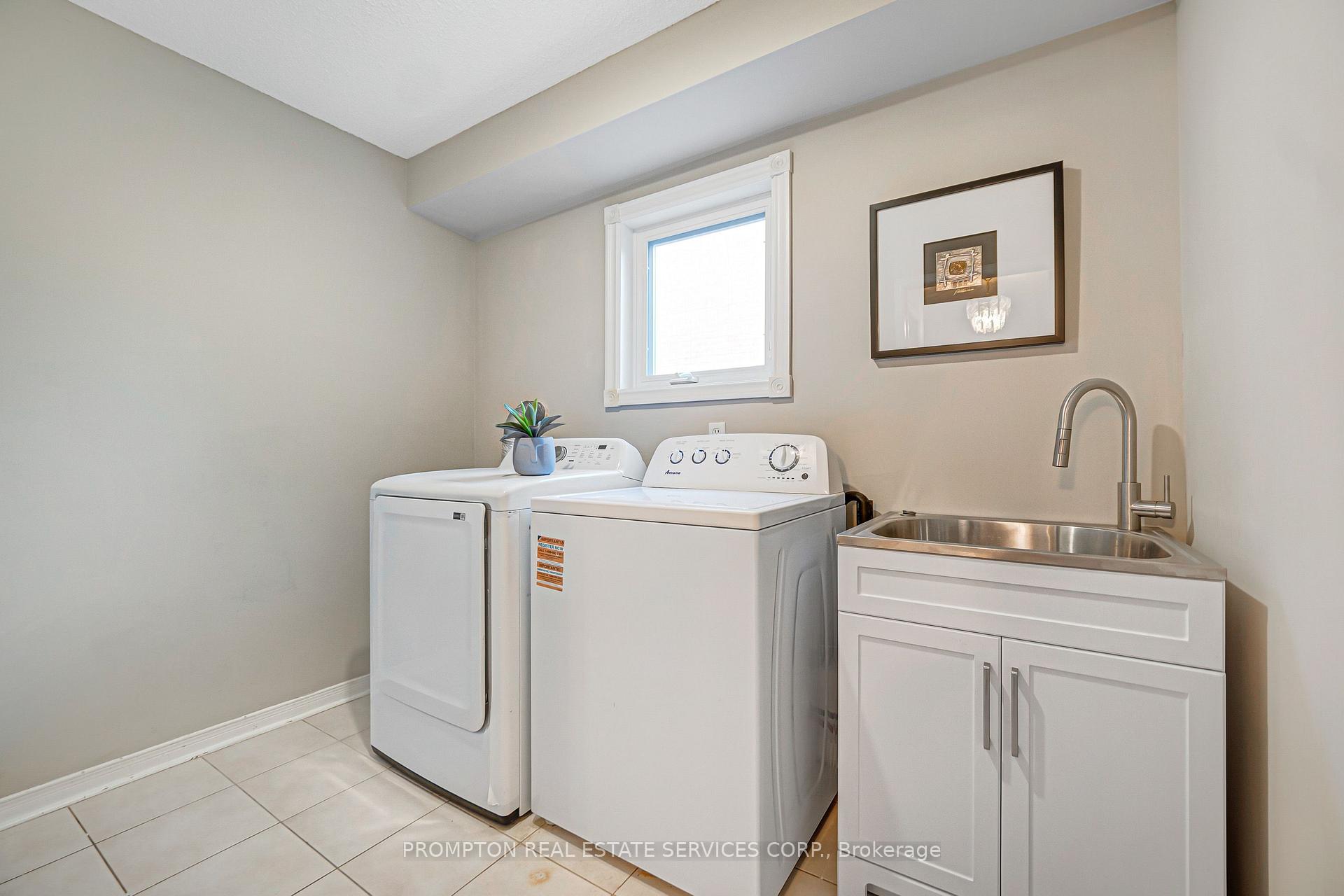 Photo 14 of 149 Revell Road, Newmarket, Armitage — HOMEH