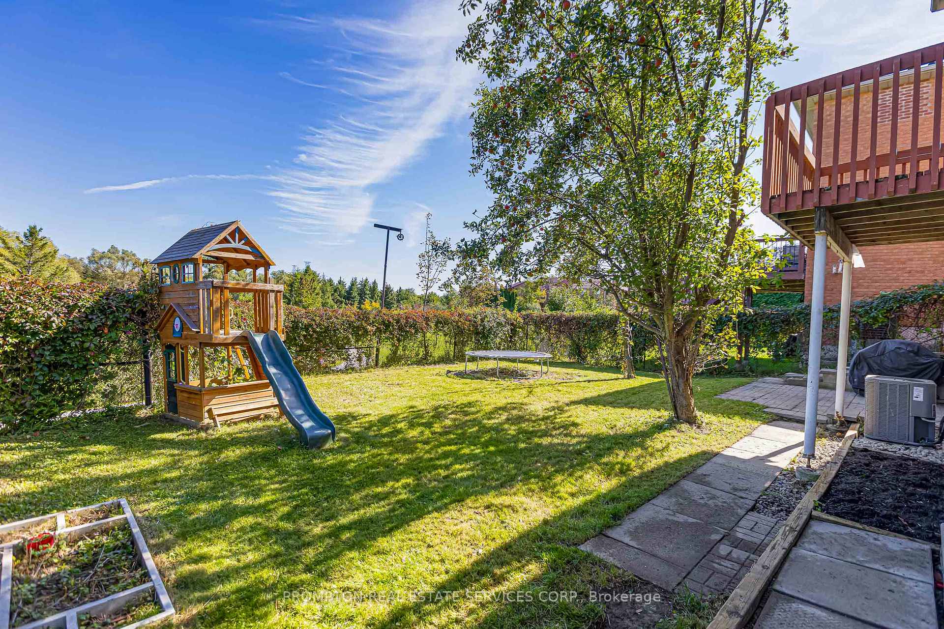 Photo 33 of 149 Revell Road, Newmarket, Armitage — HOMEH