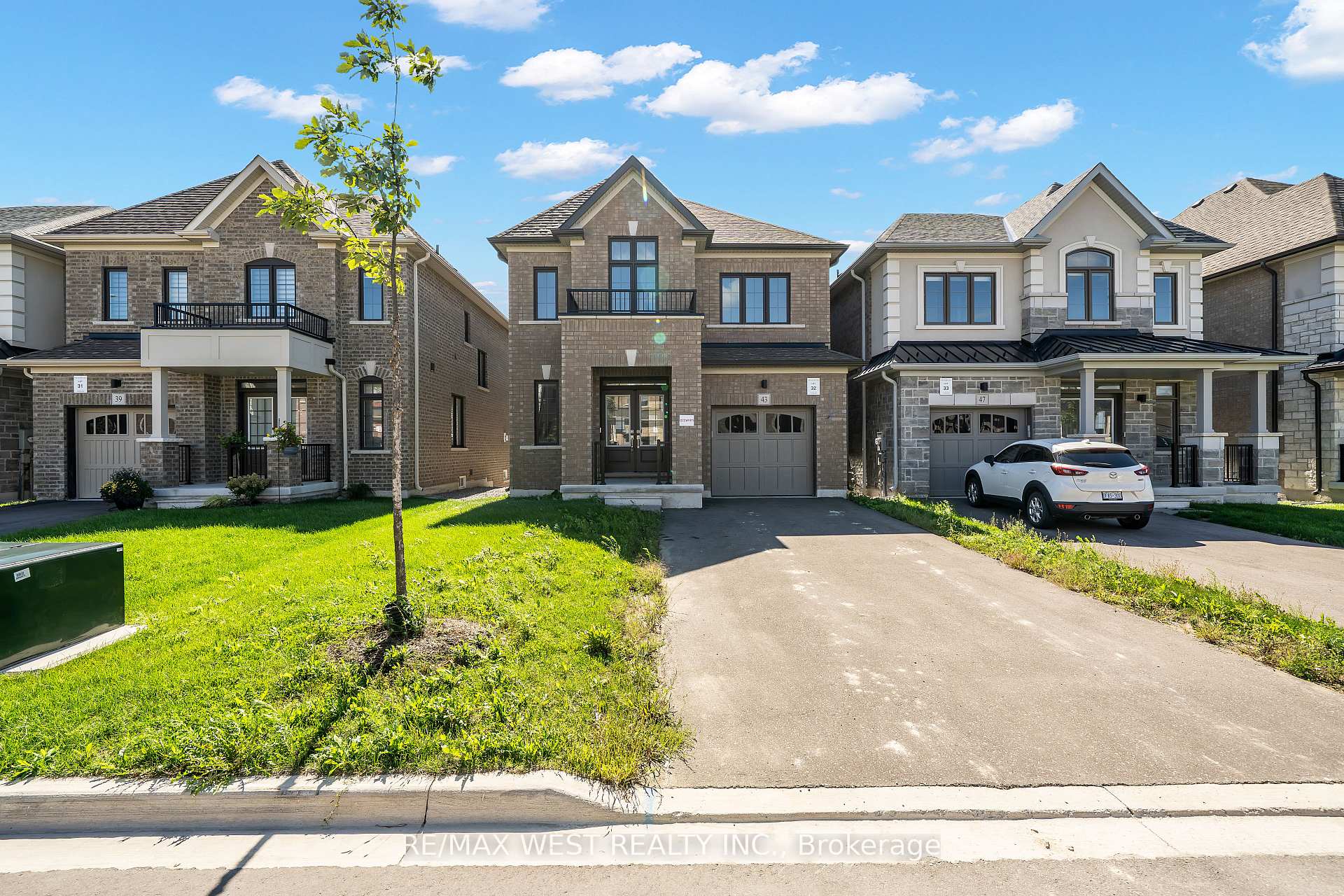 Photo 1 of 43 Ed Ewert Avenue, Clarington, Newcastle — HOMEH
