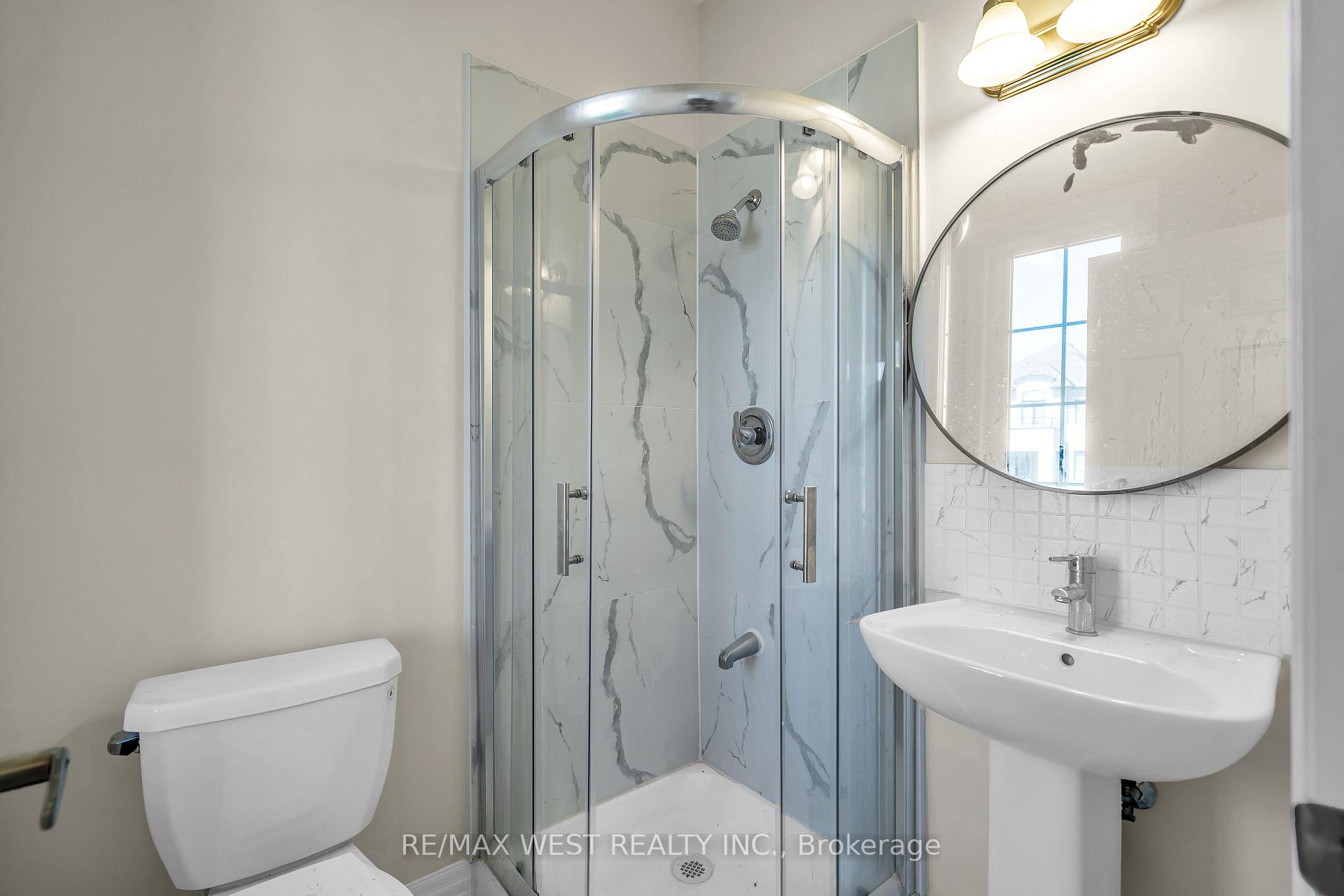 Photo 14 of 43 Ed Ewert Avenue, Clarington, Newcastle — HOMEH