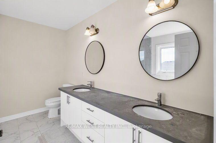 Photo 17 of 43 Ed Ewert Avenue, Clarington, Newcastle — HOMEH