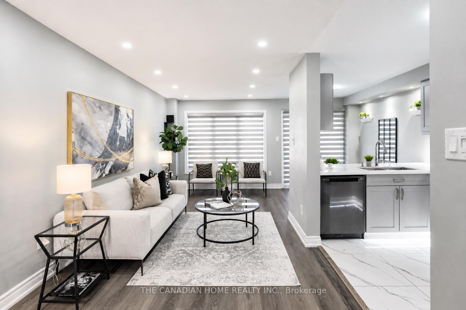Photo 4 of 124 Tomabrook Crescent, Brampton, Sandringham-Wellington — HOMEH