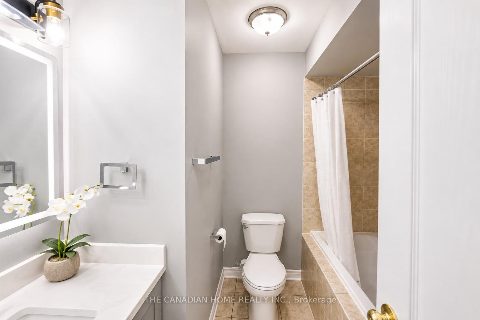Photo 22 of 124 Tomabrook Crescent, Brampton, Sandringham-Wellington — HOMEH