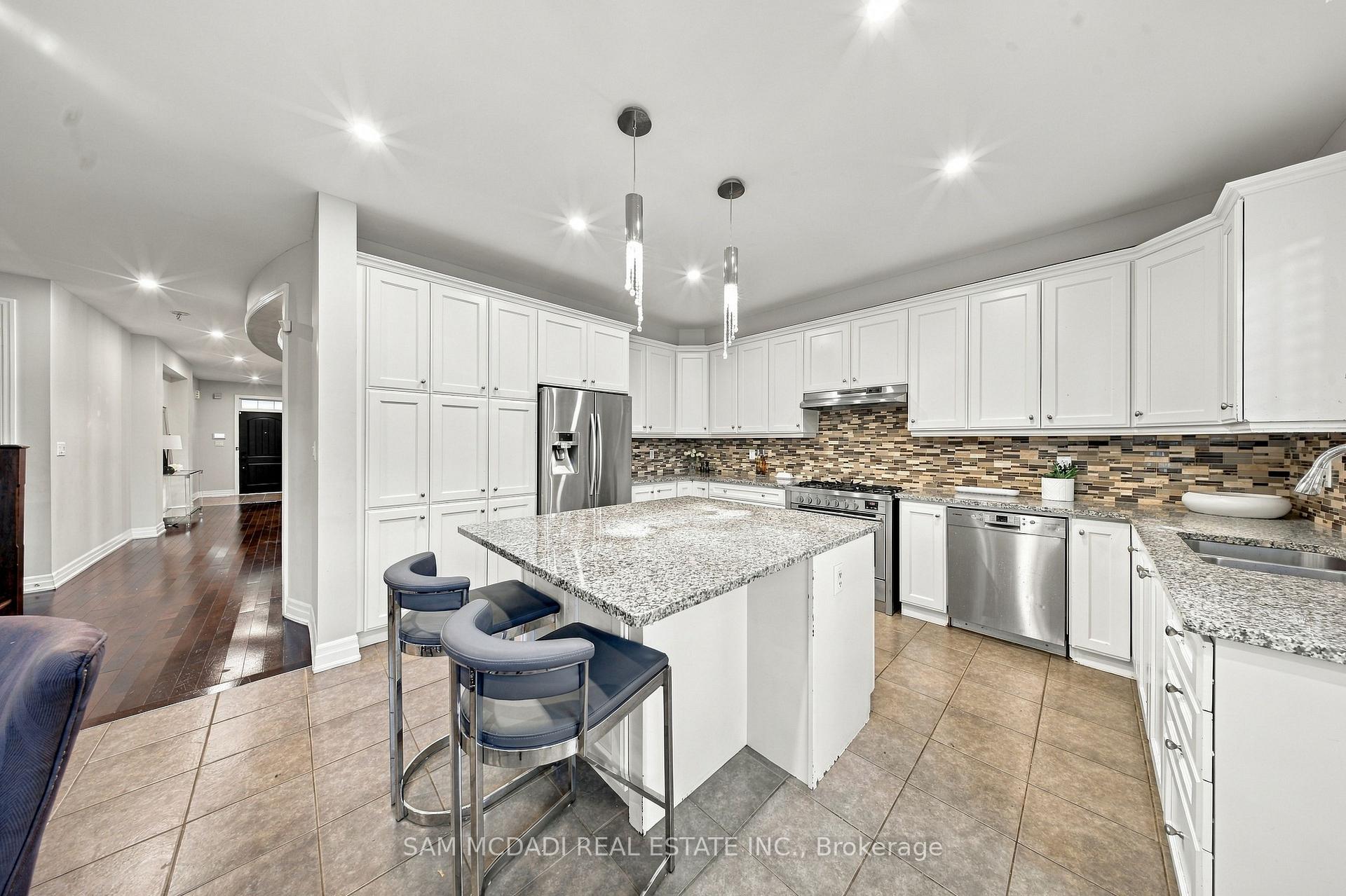 Photo 19 of 146 Mcwilliams Crescent, Oakville, Glenorchy — HOMEH