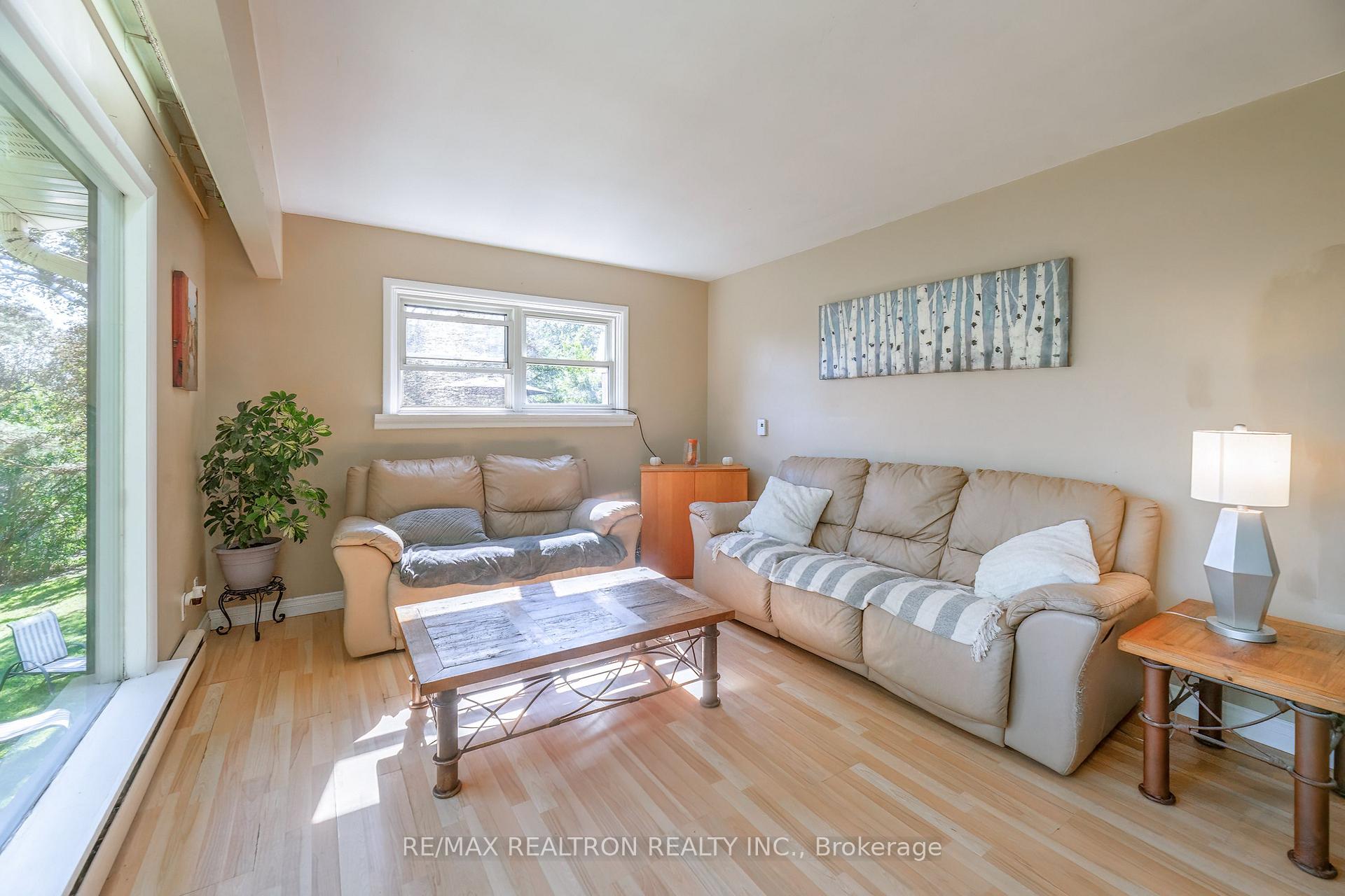 Photo 15 of 2010 Lea Street, Innisfil, Alcona — HOMEH