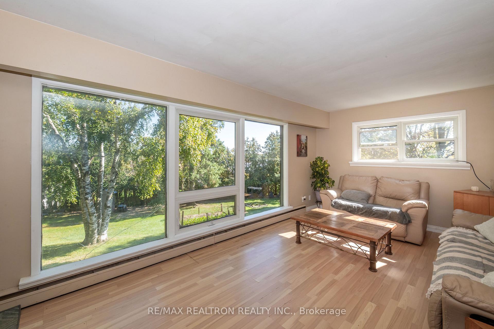 Photo 23 of 2010 Lea Street, Innisfil, Alcona — HOMEH
