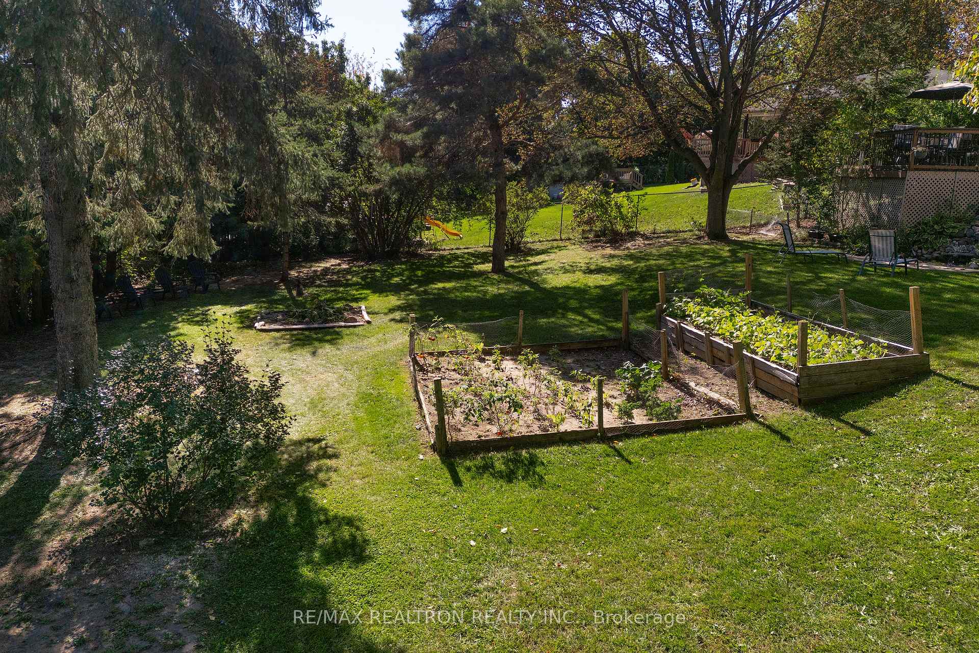 Photo 45 of 2010 Lea Street, Innisfil, Alcona — HOMEH