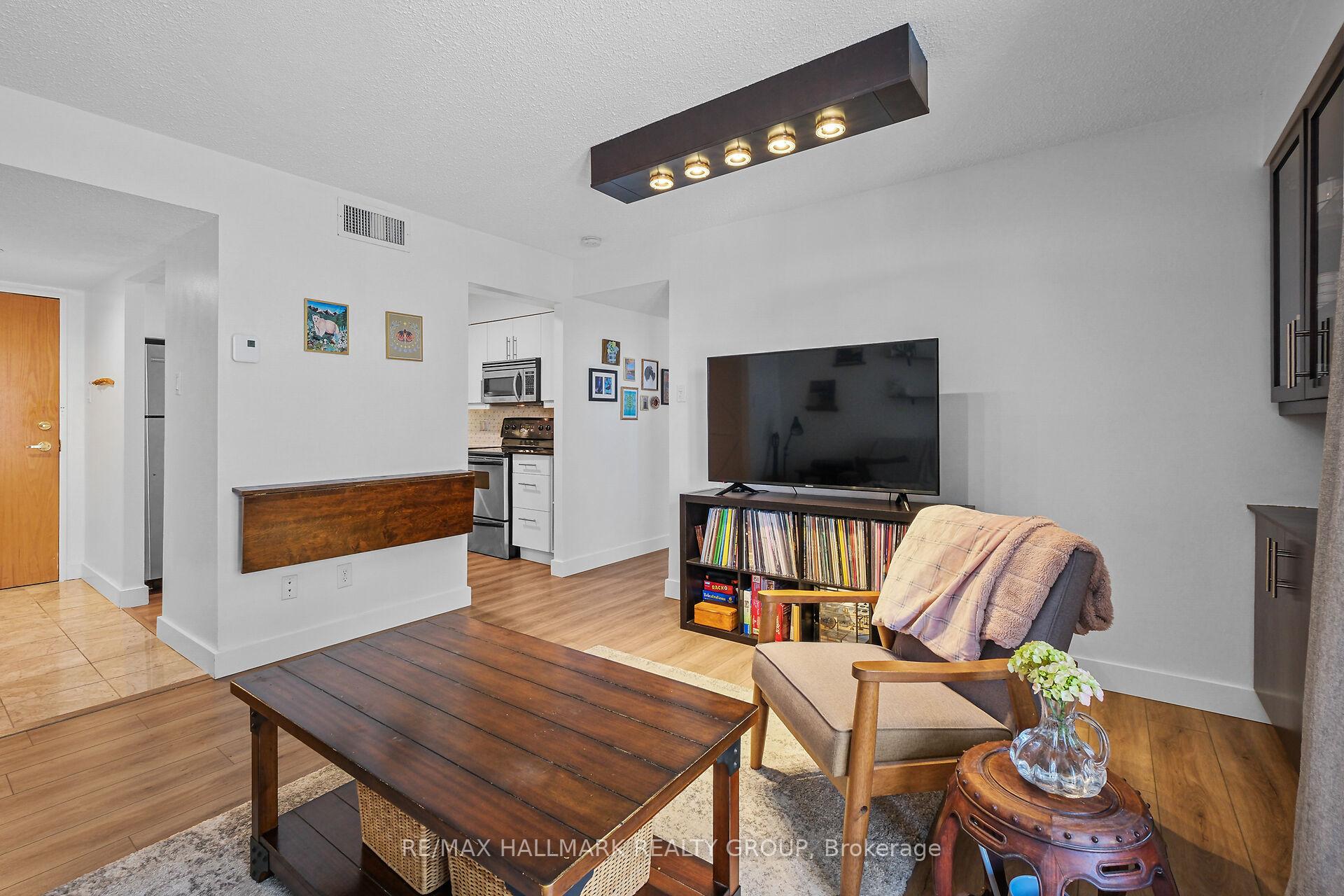 Photo 10 of Unit 604, 199 Kent Street, Ottawa, Ottawa Centre — HOMEH