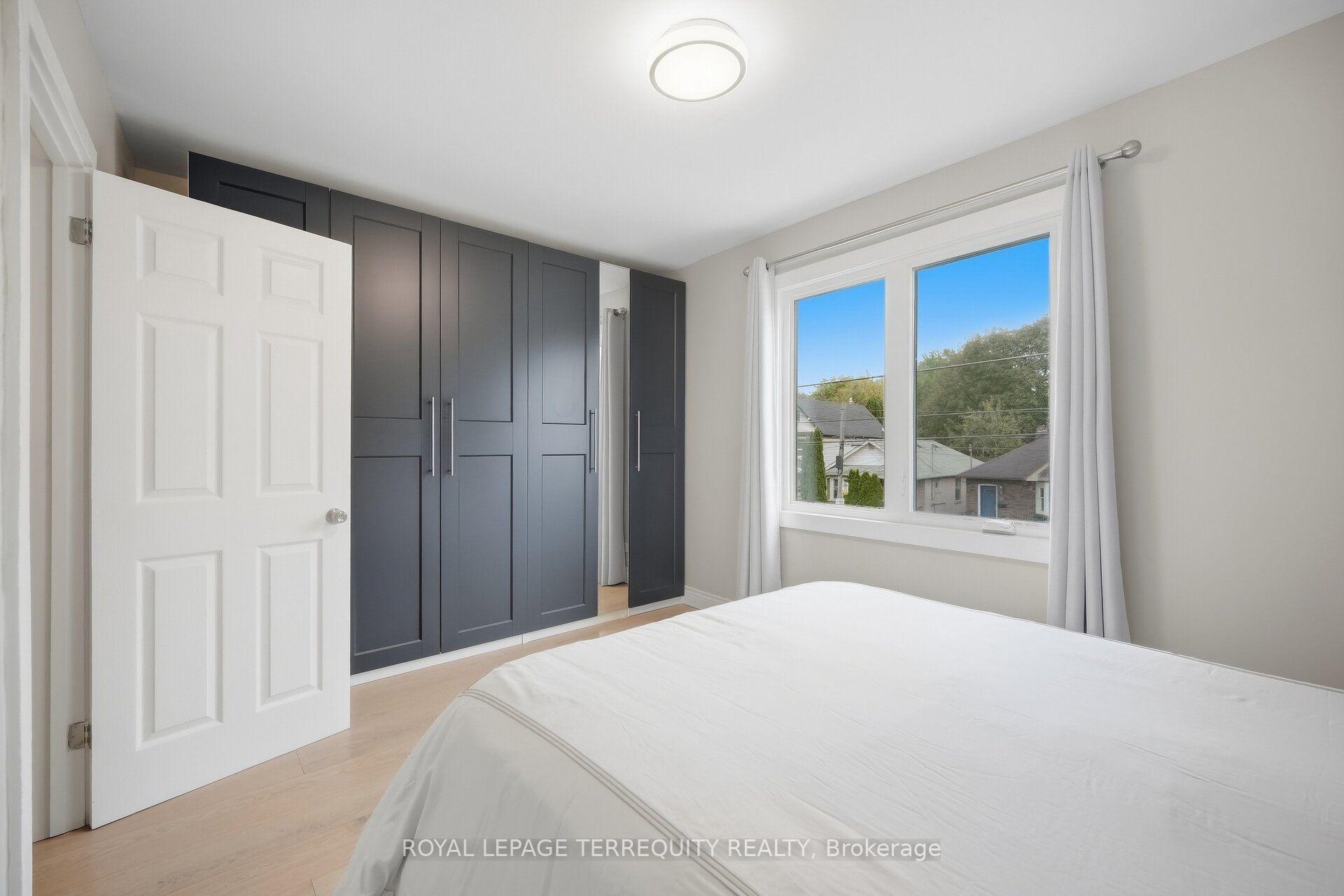 Photo 28 of 350 Lumsden Avenue, Toronto, Woodbine-Lumsden — HOMEH