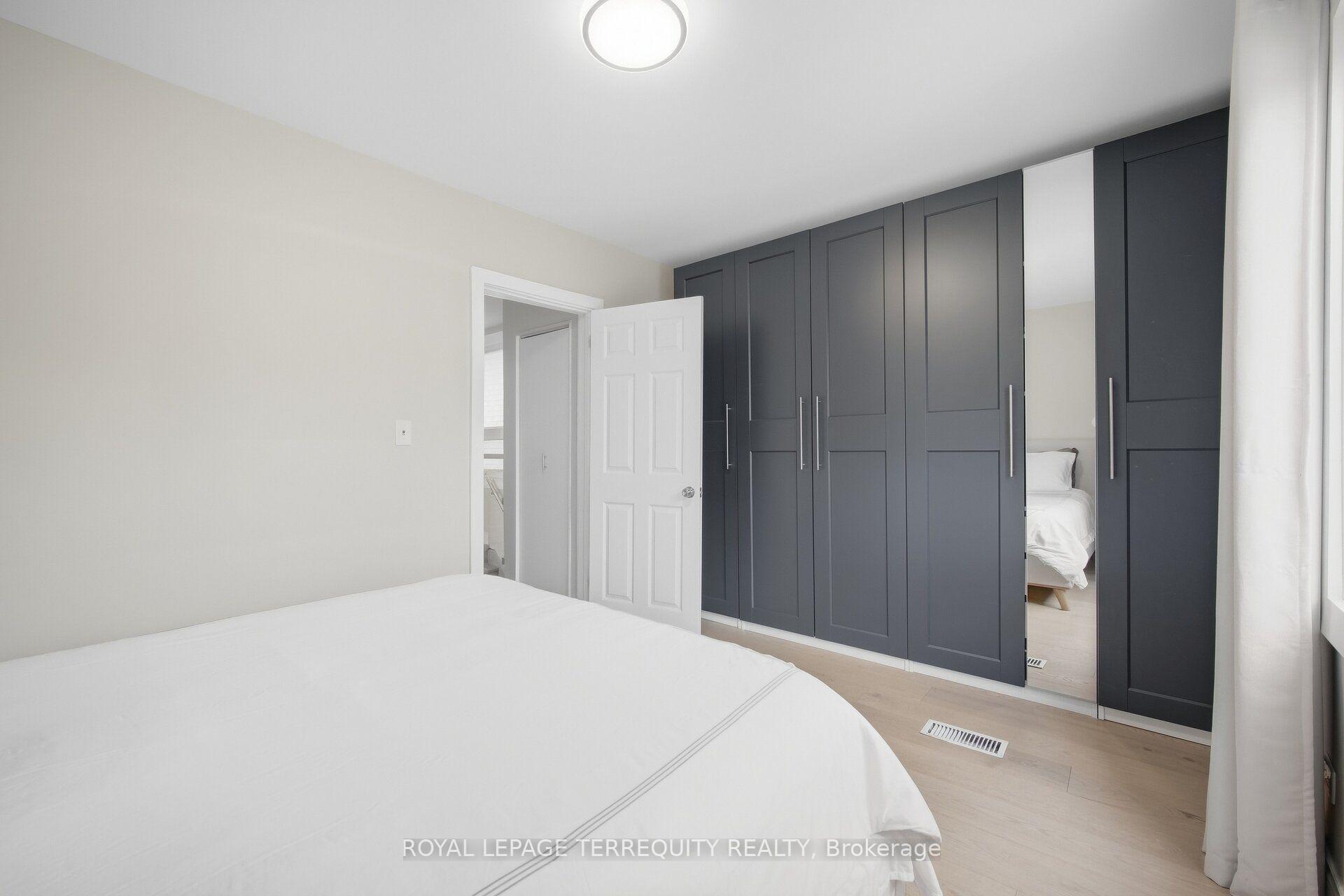 Photo 29 of 350 Lumsden Avenue, Toronto, Woodbine-Lumsden — HOMEH