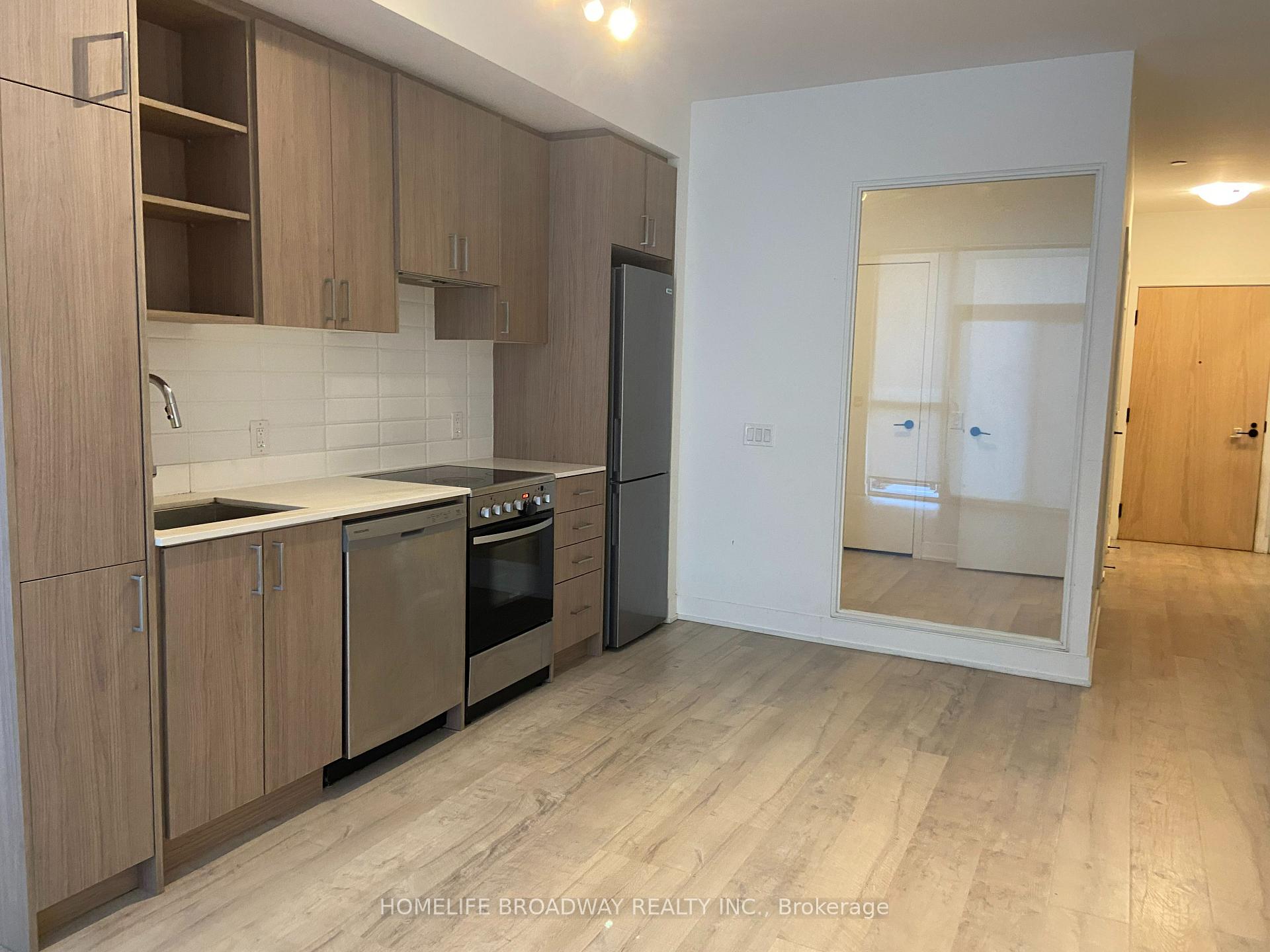Photo 7 of Unit 120, 50 George Butchart Drive, North York, Downsview-Roding-CFB — HOMEH
