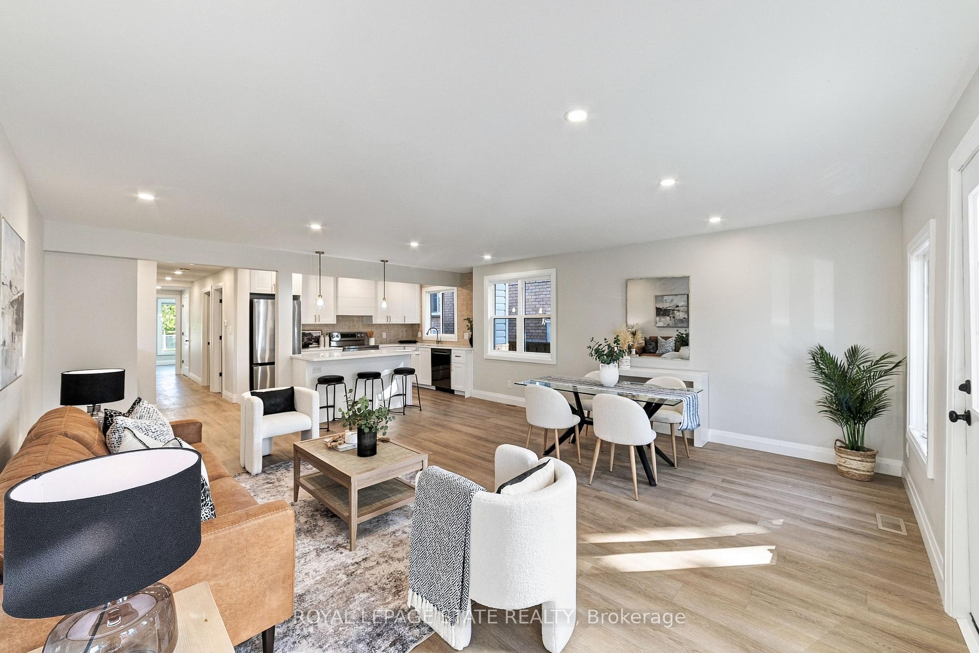 Photo 7 of 5 Herbert Court, Hamilton, Lakeshore — HOMEH