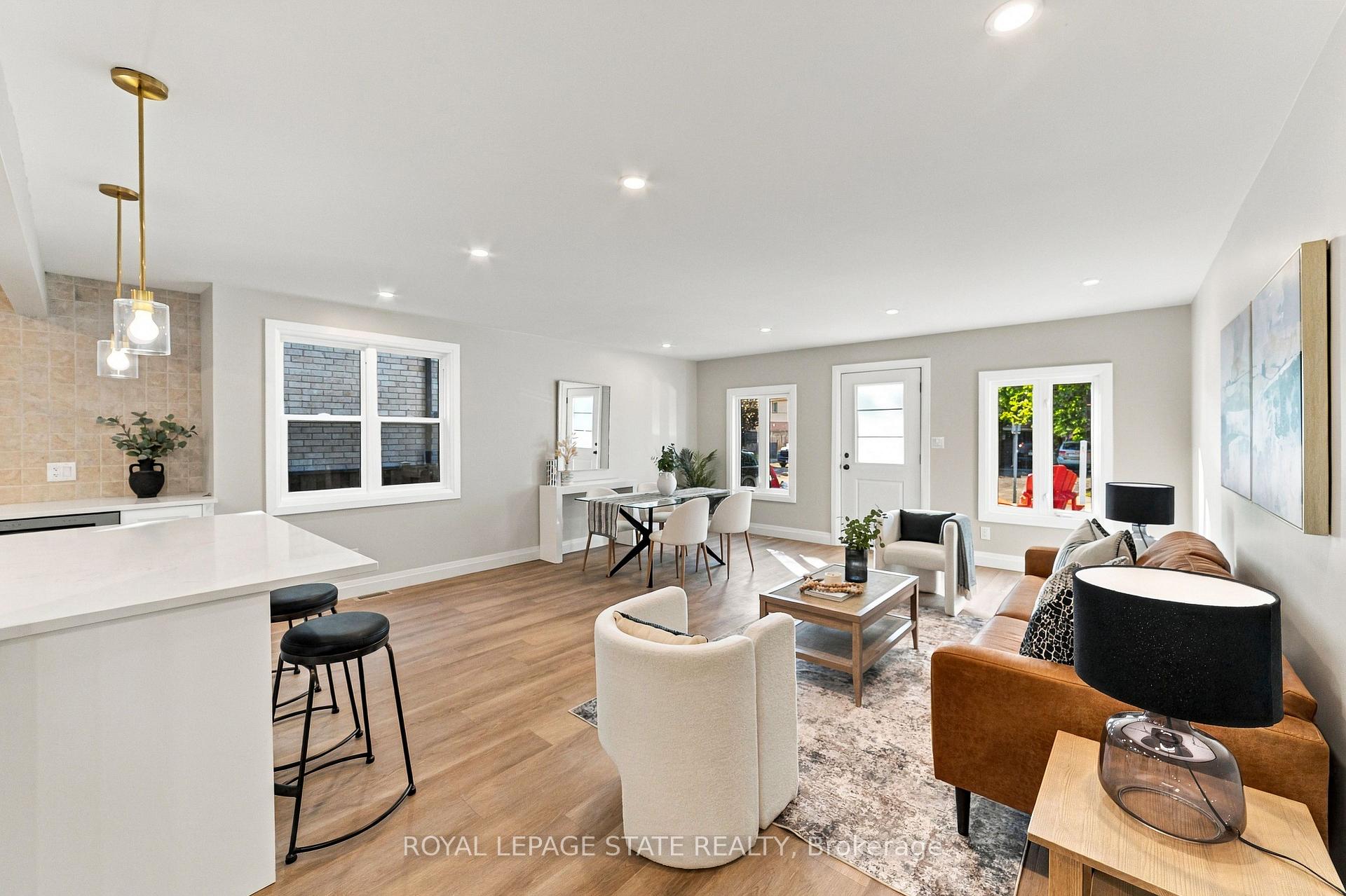 Photo 11 of 5 Herbert Court, Hamilton, Lakeshore — HOMEH