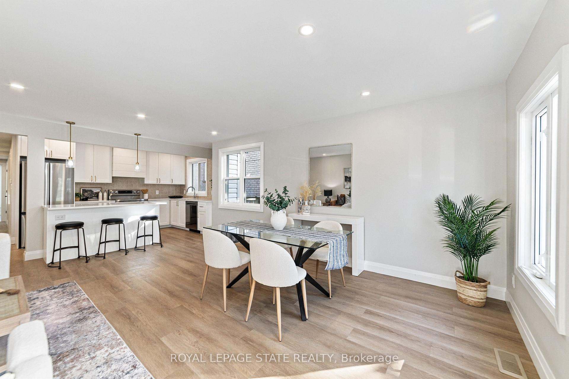 Photo 18 of 5 Herbert Court, Hamilton, Lakeshore — HOMEH