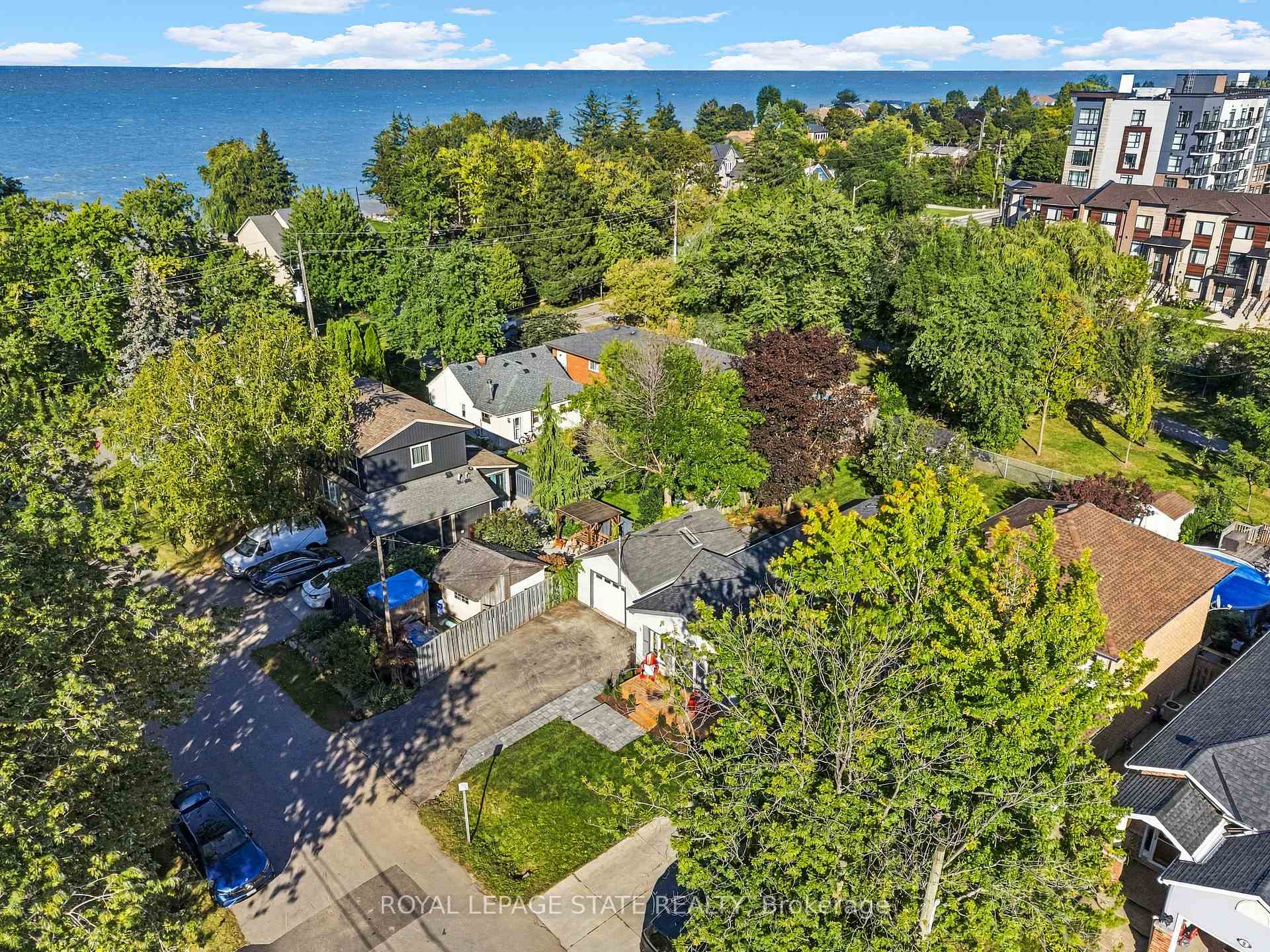 Photo 39 of 5 Herbert Court, Hamilton, Lakeshore — HOMEH
