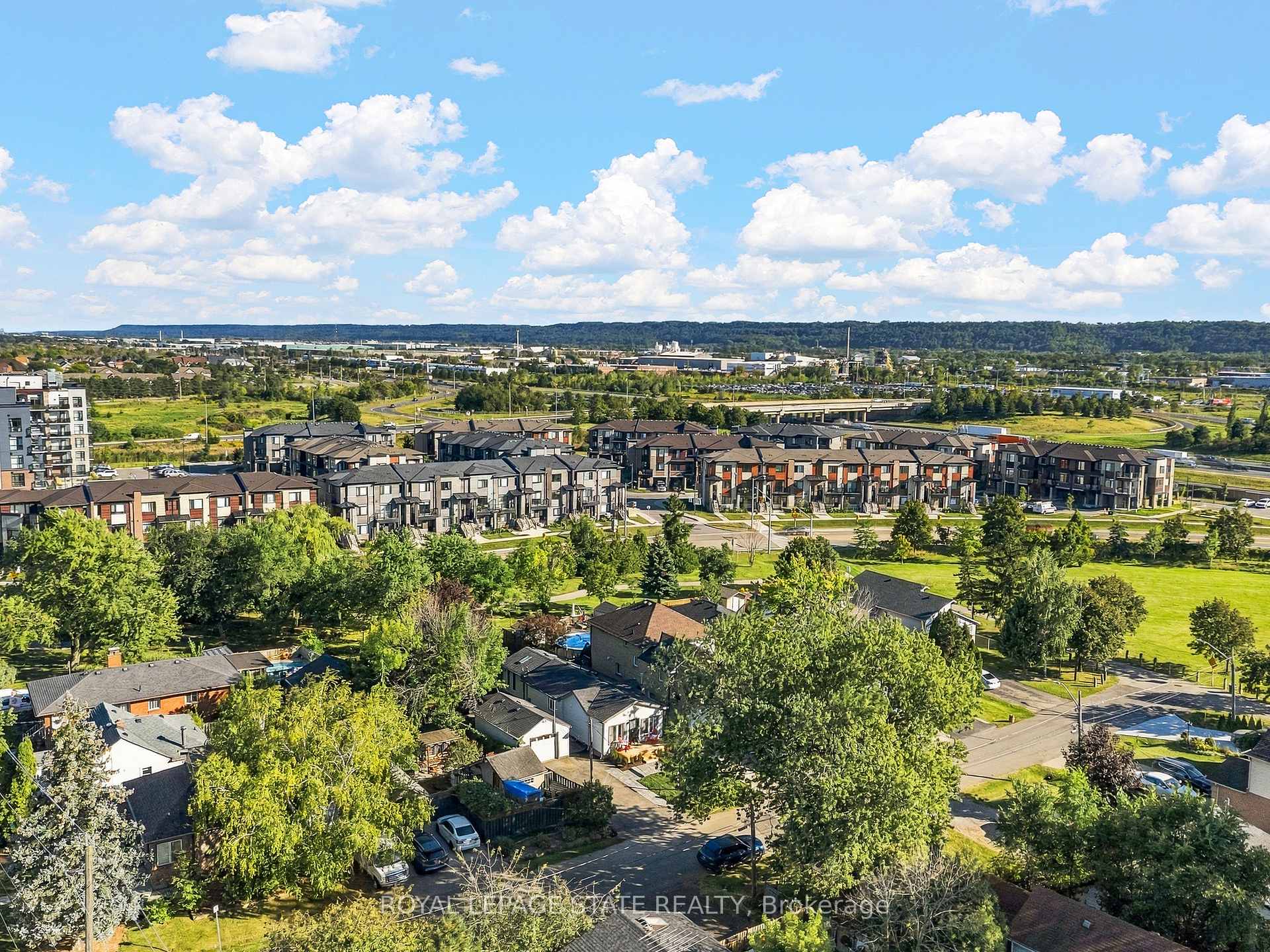 Photo 45 of 5 Herbert Court, Hamilton, Lakeshore — HOMEH