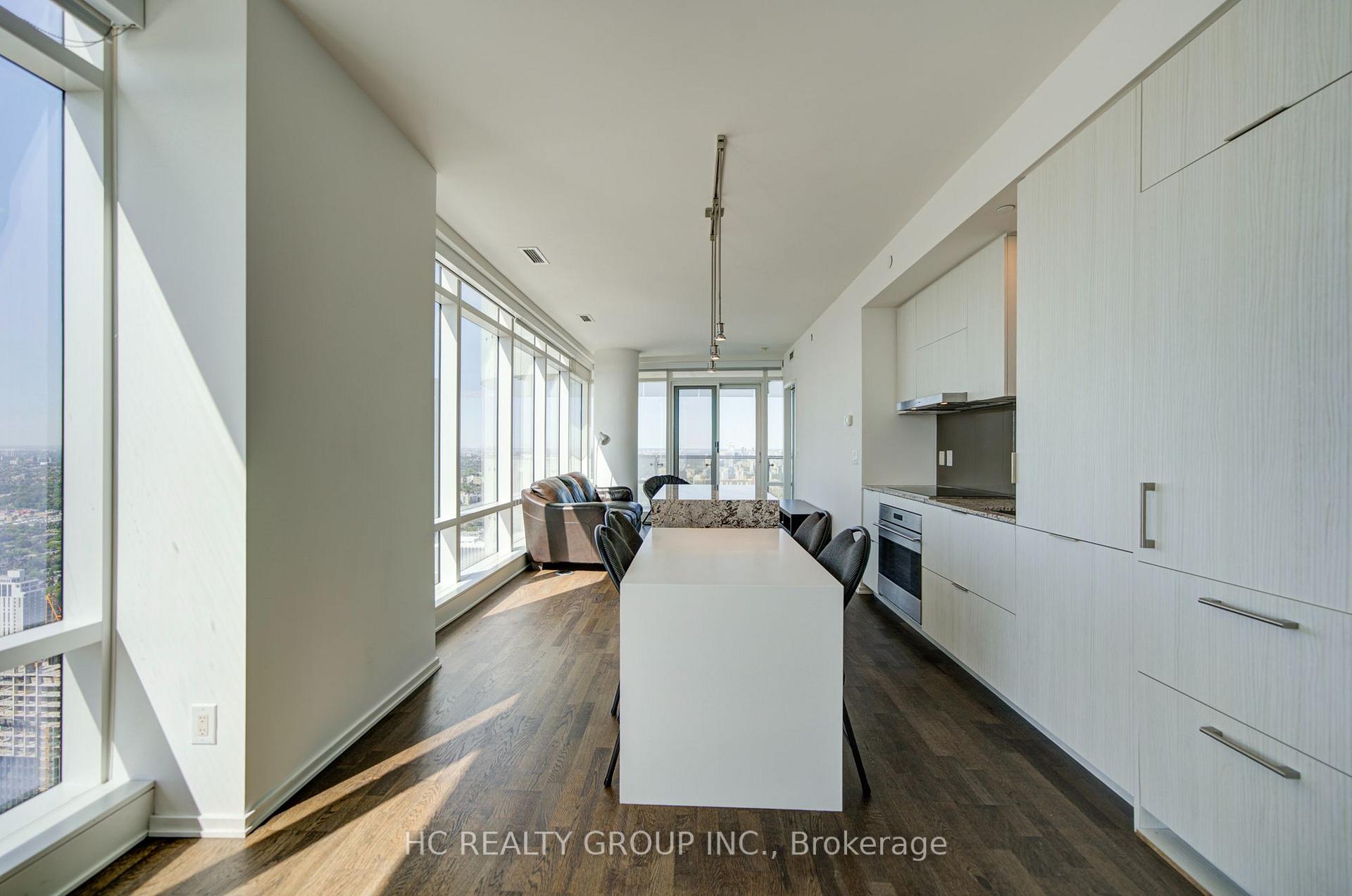 Photo 6 of Unit 6209, 1 Bloor Street E, Toronto, Church-Yonge Corridor — HOMEH
