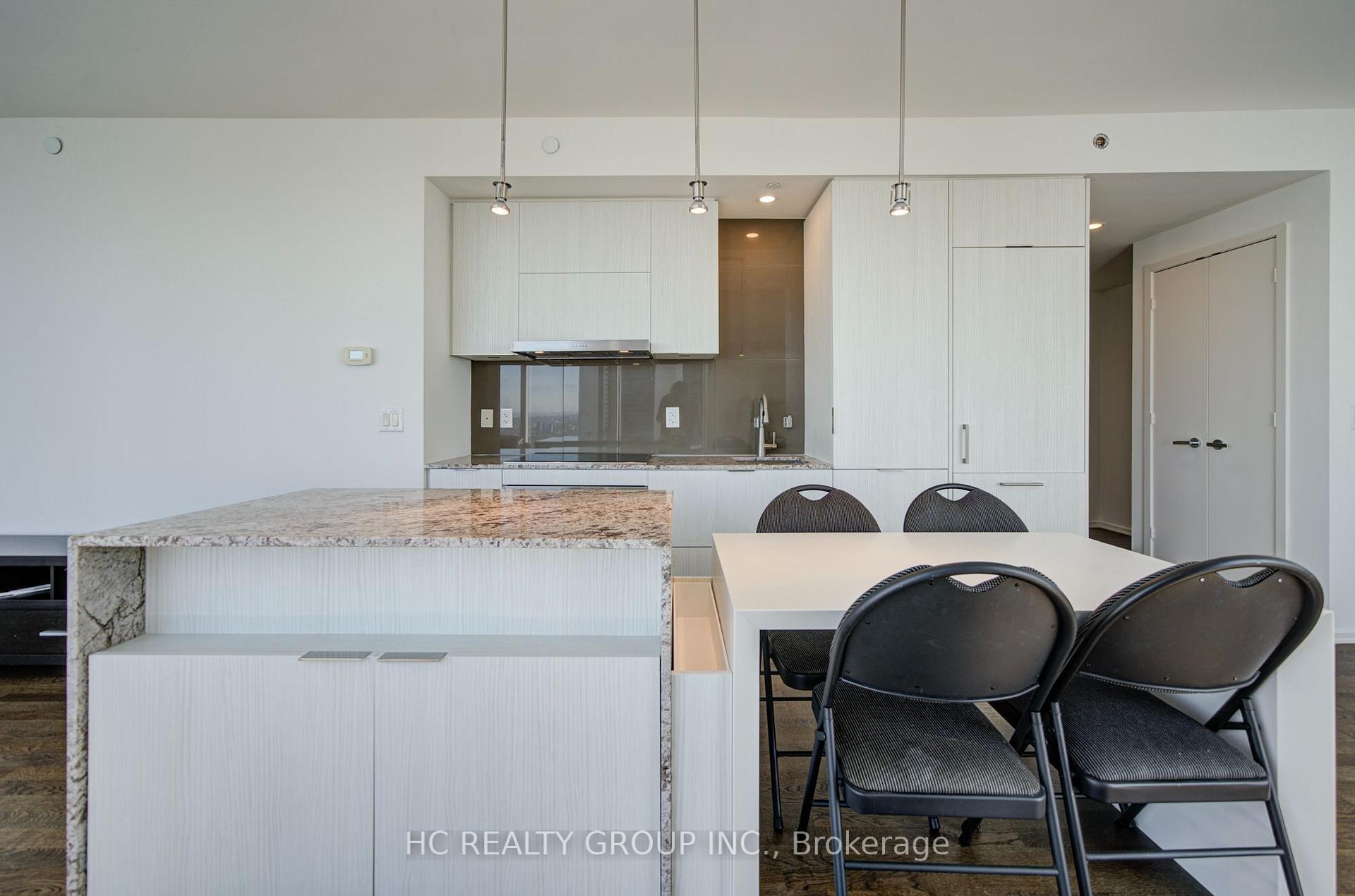 Photo 9 of Unit 6209, 1 Bloor Street E, Toronto, Church-Yonge Corridor — HOMEH