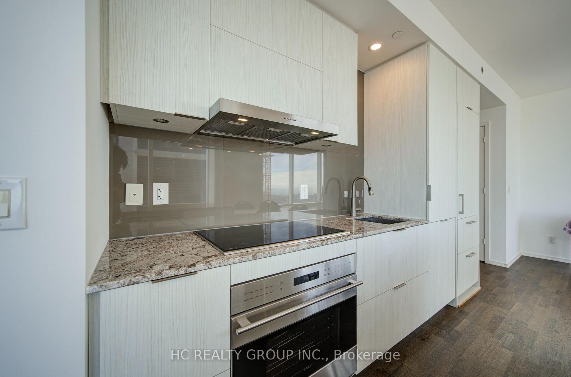 Photo 11 of Unit 6209, 1 Bloor Street E, Toronto, Church-Yonge Corridor — HOMEH