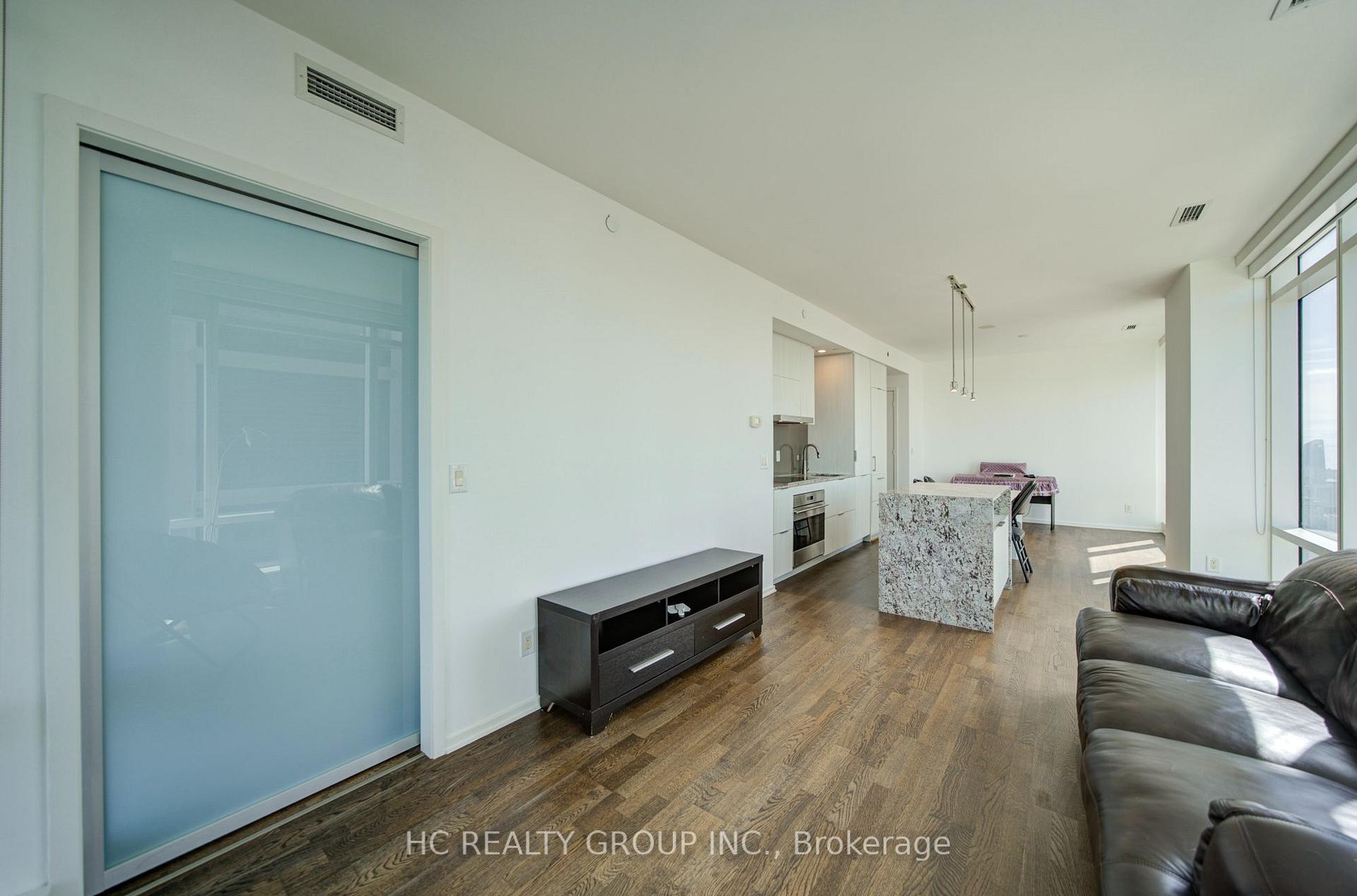 Photo 15 of Unit 6209, 1 Bloor Street E, Toronto, Church-Yonge Corridor — HOMEH