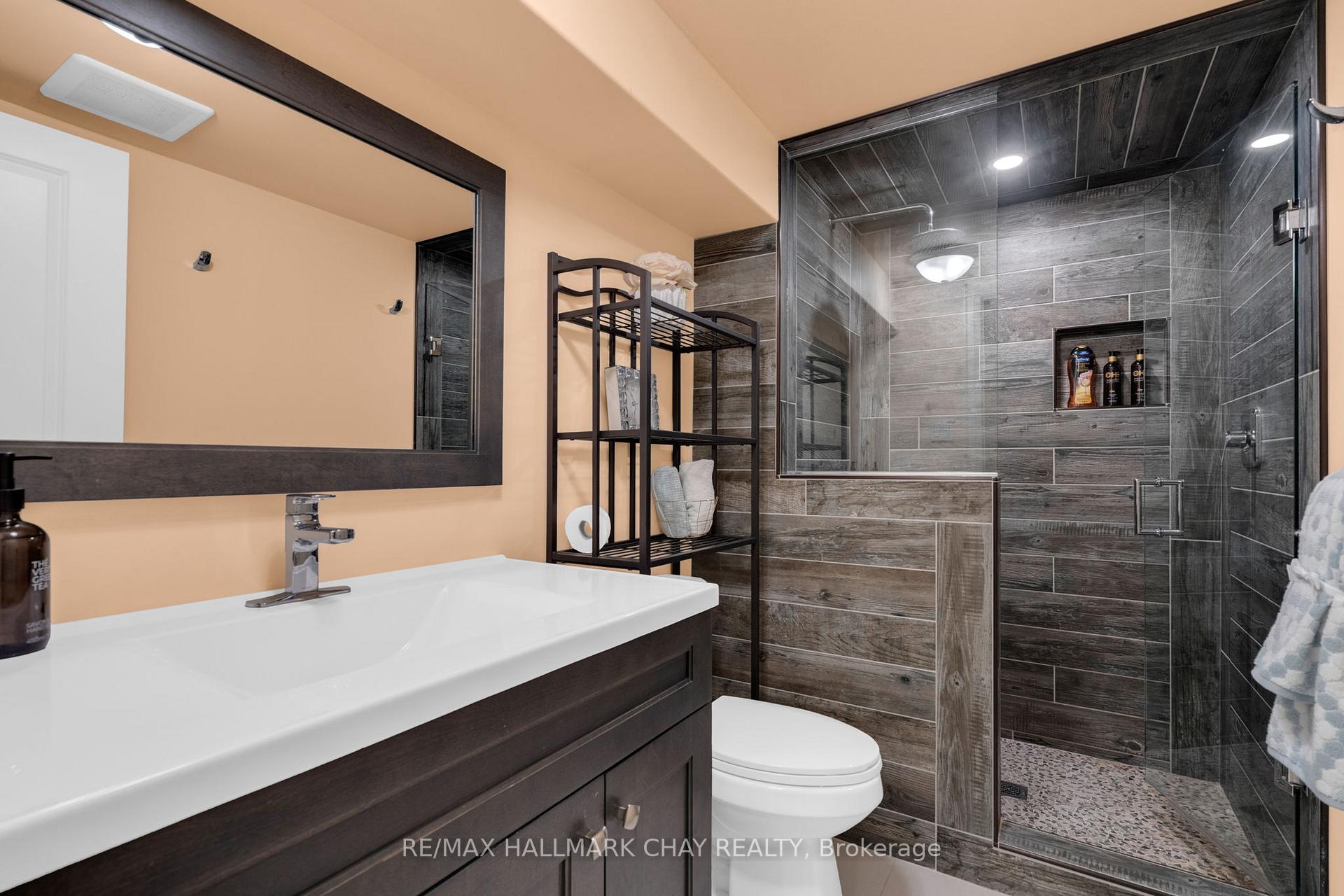 Photo 22 of 20 Dorothys Drive, Oro-Medonte, Hawkestone — HOMEH