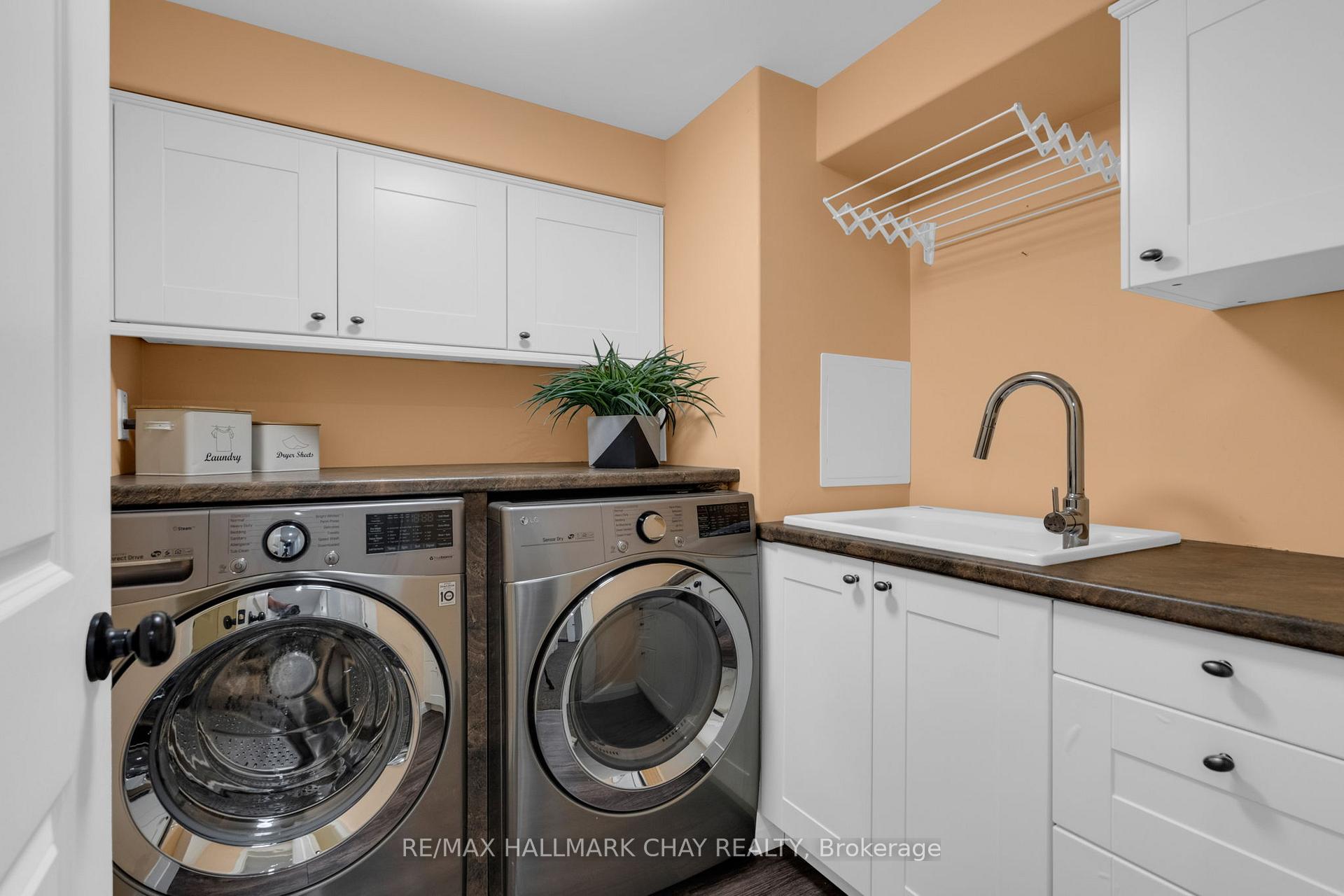 Photo 23 of 20 Dorothys Drive, Oro-Medonte, Hawkestone — HOMEH