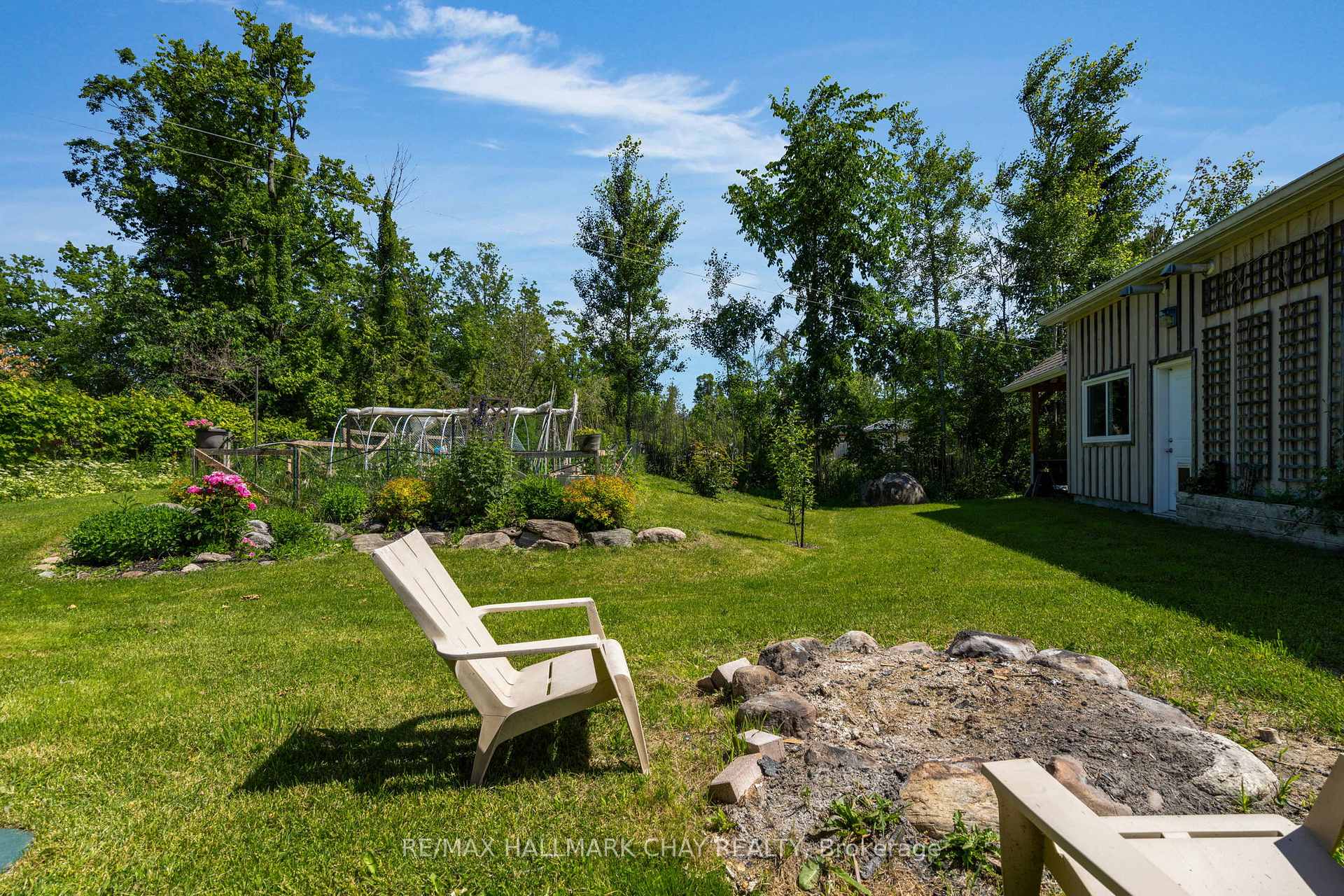 Photo 26 of 20 Dorothys Drive, Oro-Medonte, Hawkestone — HOMEH