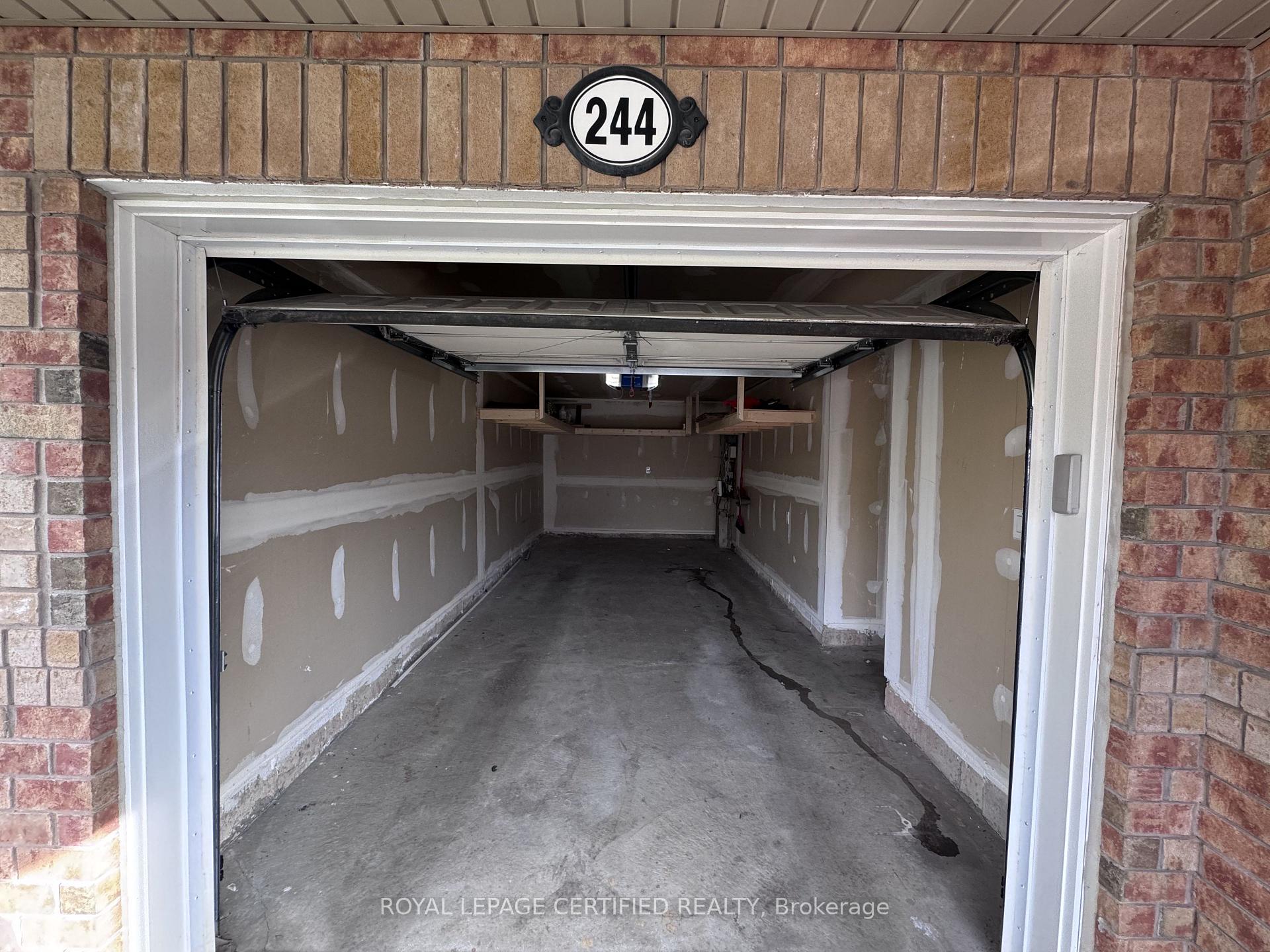 Photo 3 of 244 Mortimer Crescent, Milton, Harrison — HOMEH