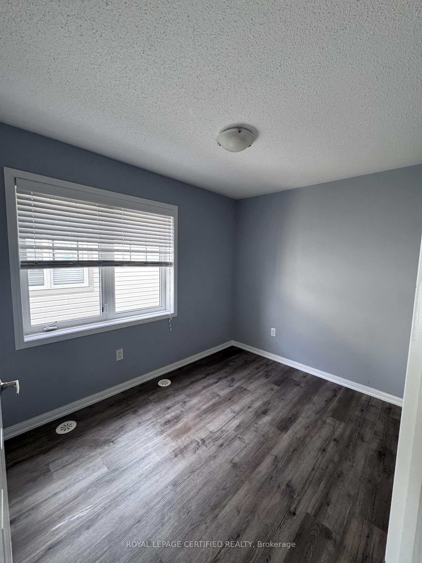 Photo 22 of 244 Mortimer Crescent, Milton, Harrison — HOMEH