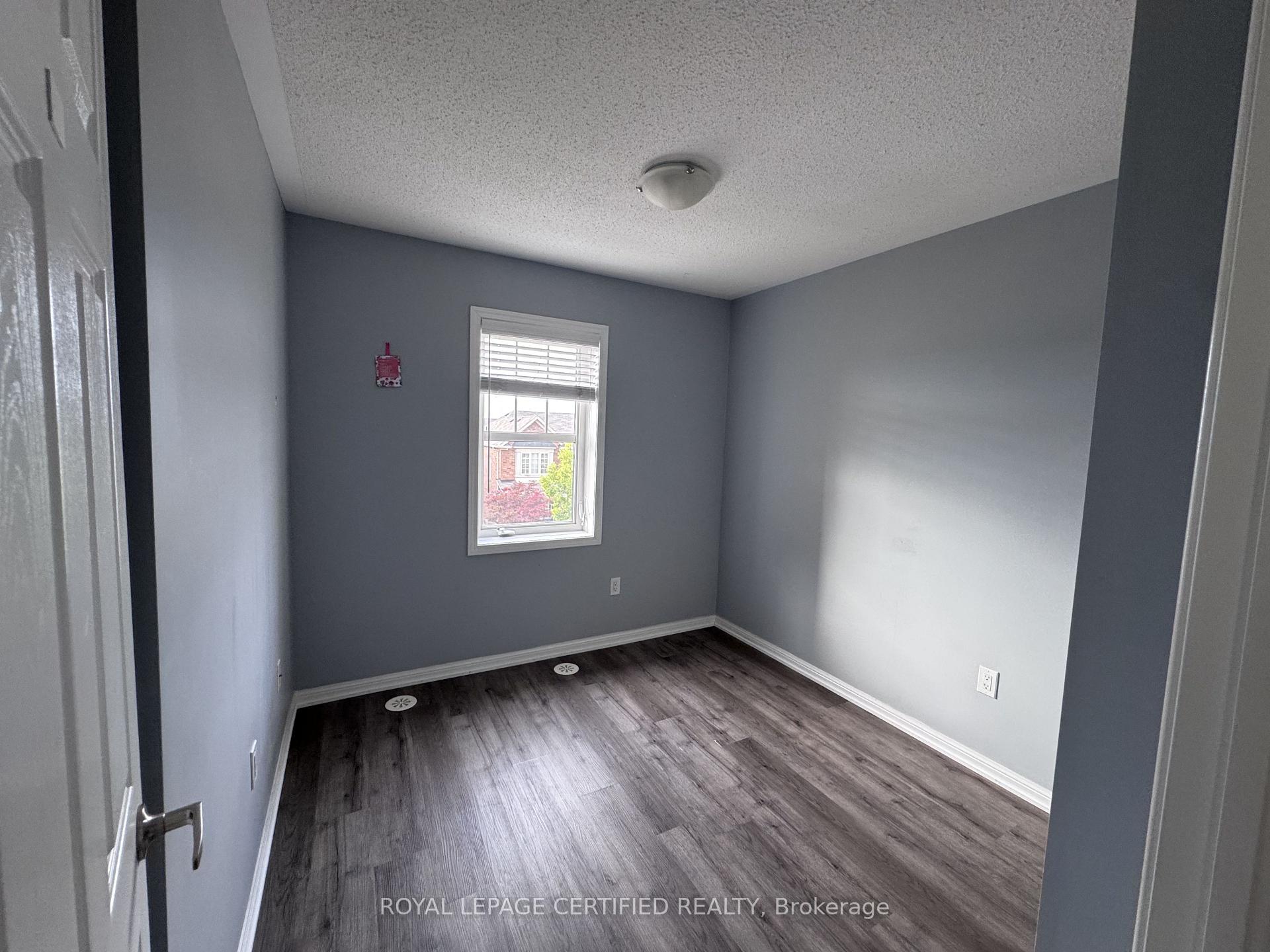 Photo 24 of 244 Mortimer Crescent, Milton, Harrison — HOMEH